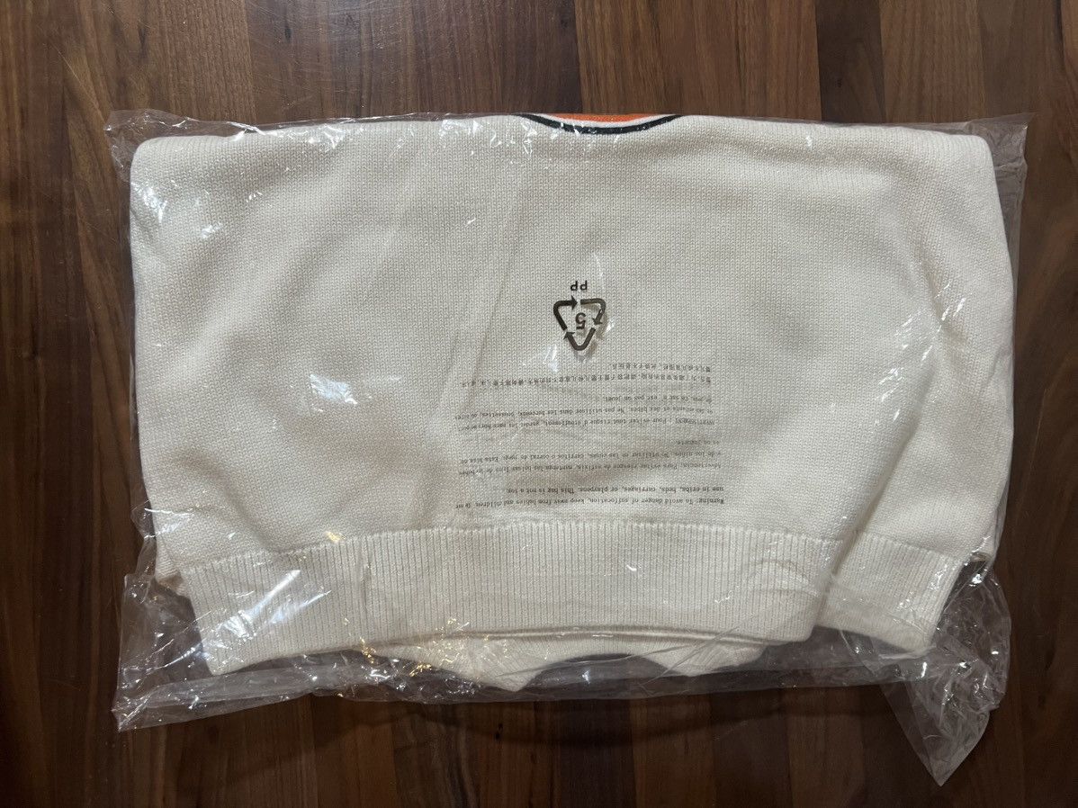 Kith Kith for the New York Knicks Wings Lewis Sweater Sandrift XL Size US XL / EU 56 / 4 - 9 Thumbnail
