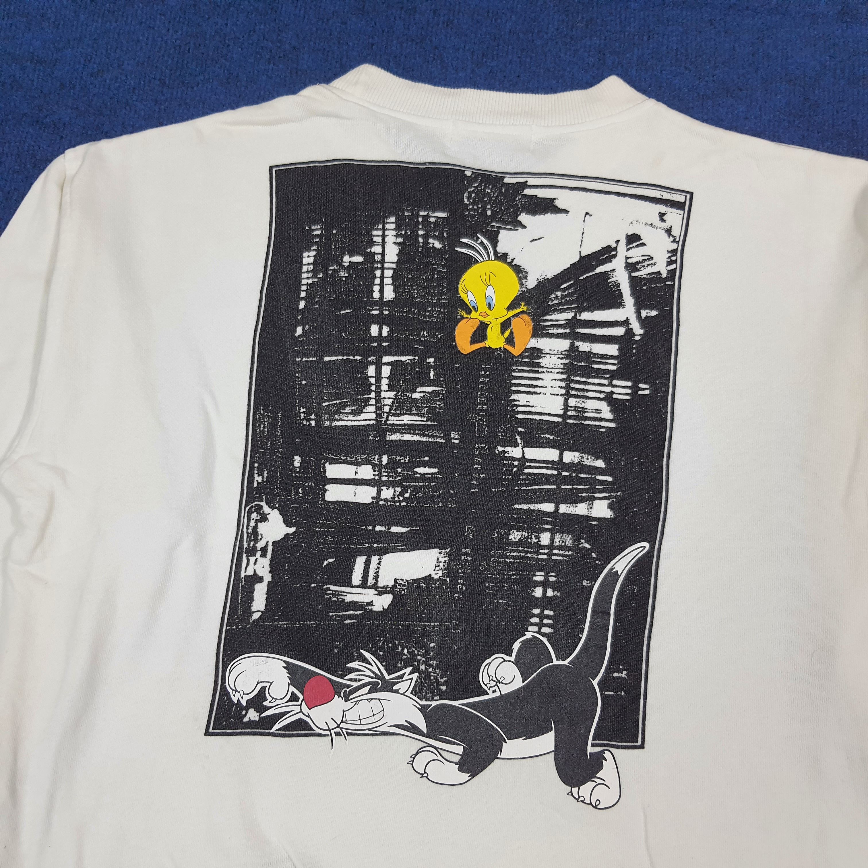 Warner Bros Vintage Warner Bros Looney Tunes Sweatshirt C268N1 Size US L / EU 52-54 / 3 - 2 Thumbnail