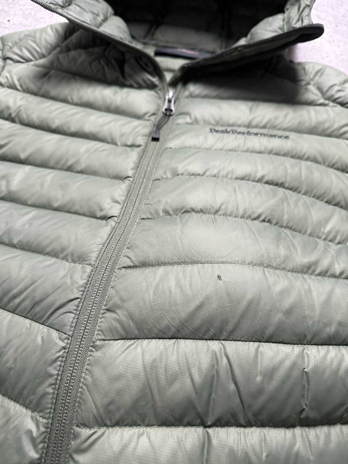 Peak Performance Peak Performance Frost Down Hood Outdoor Mountain Jacket Size US M / EU 48-50 / 2 - 10 Thumbnail