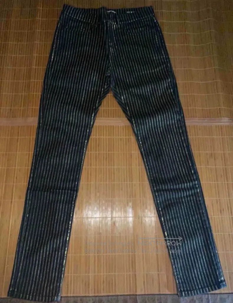 Saint Laurent Paris Saint Laurent Paris Black and gold striped denim pants siz Size US 28 / EU 44 - 2 Thumbnail