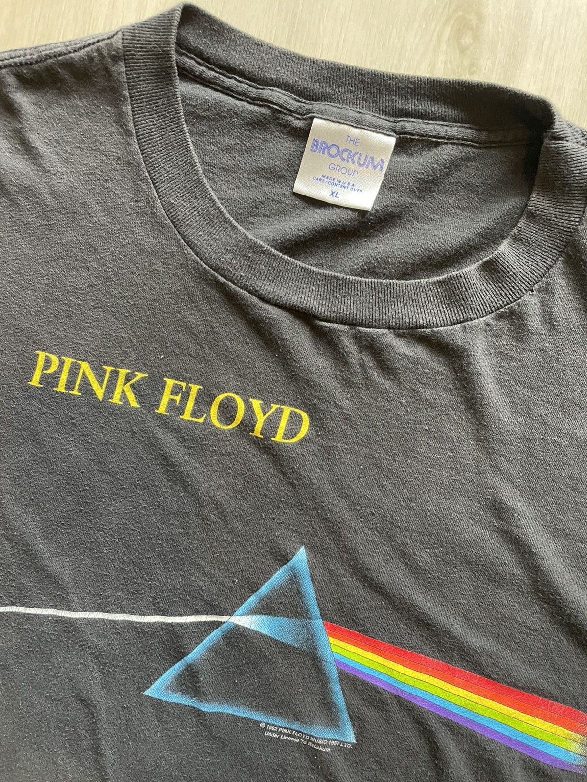 Vintage Vintage 1992 Pink Floyd Bandtee Rare Long Sleeve Sz XL Size US XL / EU 56 / 4 - 2 Thumbnail