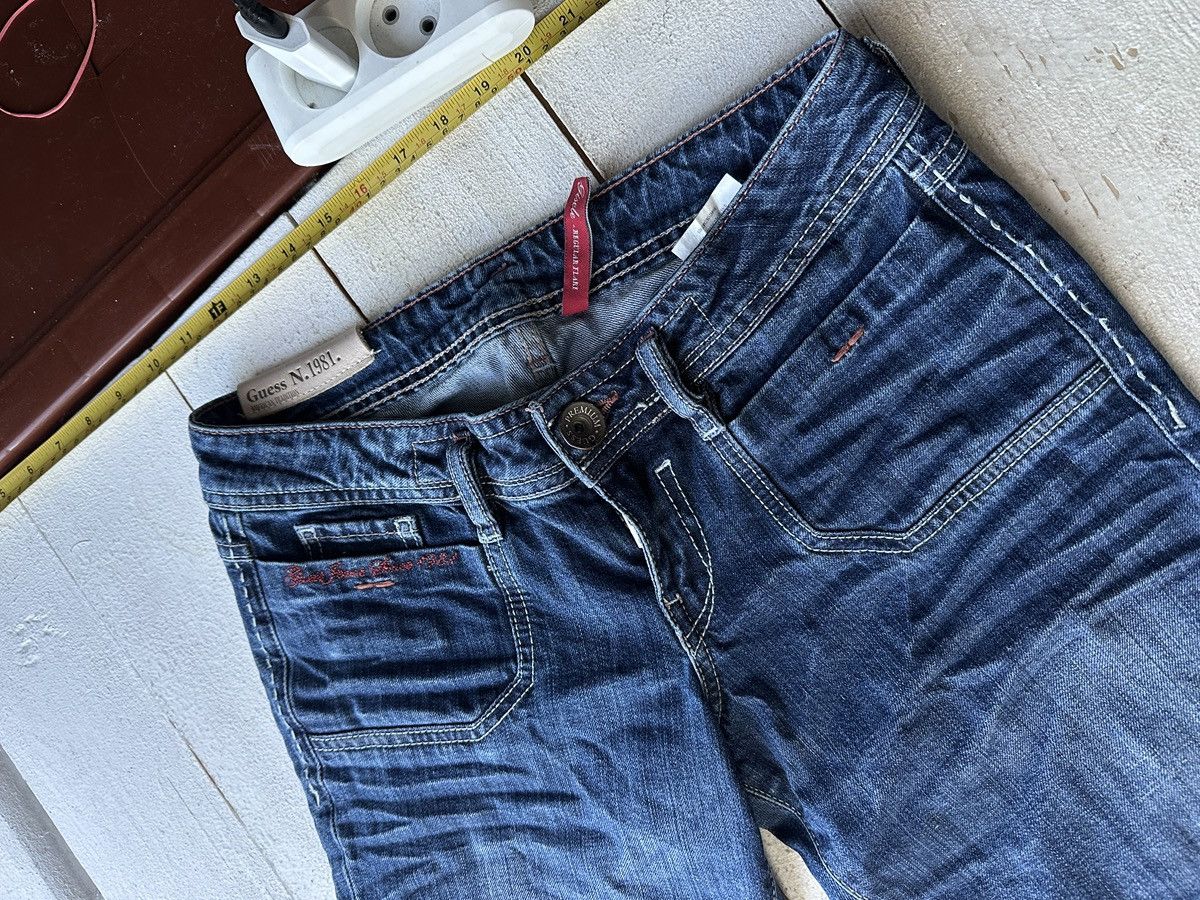 Guess FLARED 🚨00S GUESS WITH LOGO WOMEN BOOTCUT JEANS DARK BLUE Size 30" / US 8 / IT 44 - 2 Thumbnail