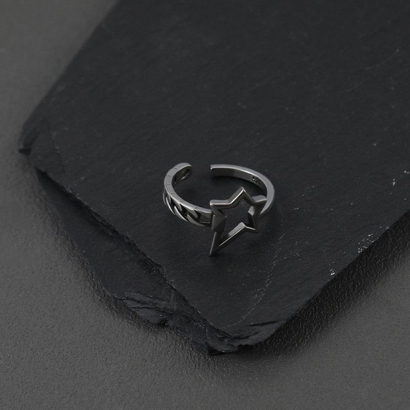Jewelry Distressed Vintage-Style Trendy Punk Star Open Ring Size ONE SIZE - 1 Thumbnail