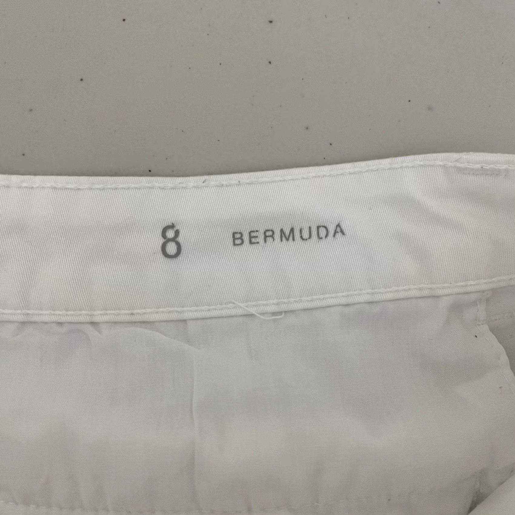 Vintage ana A New Approach Bermuda Shorts White Stretch Cotton Casual Womens Size 8 Quiet Vintage? (Note: No, not vintage) Size 30" / US 8 / IT 44 - 4 Thumbnail