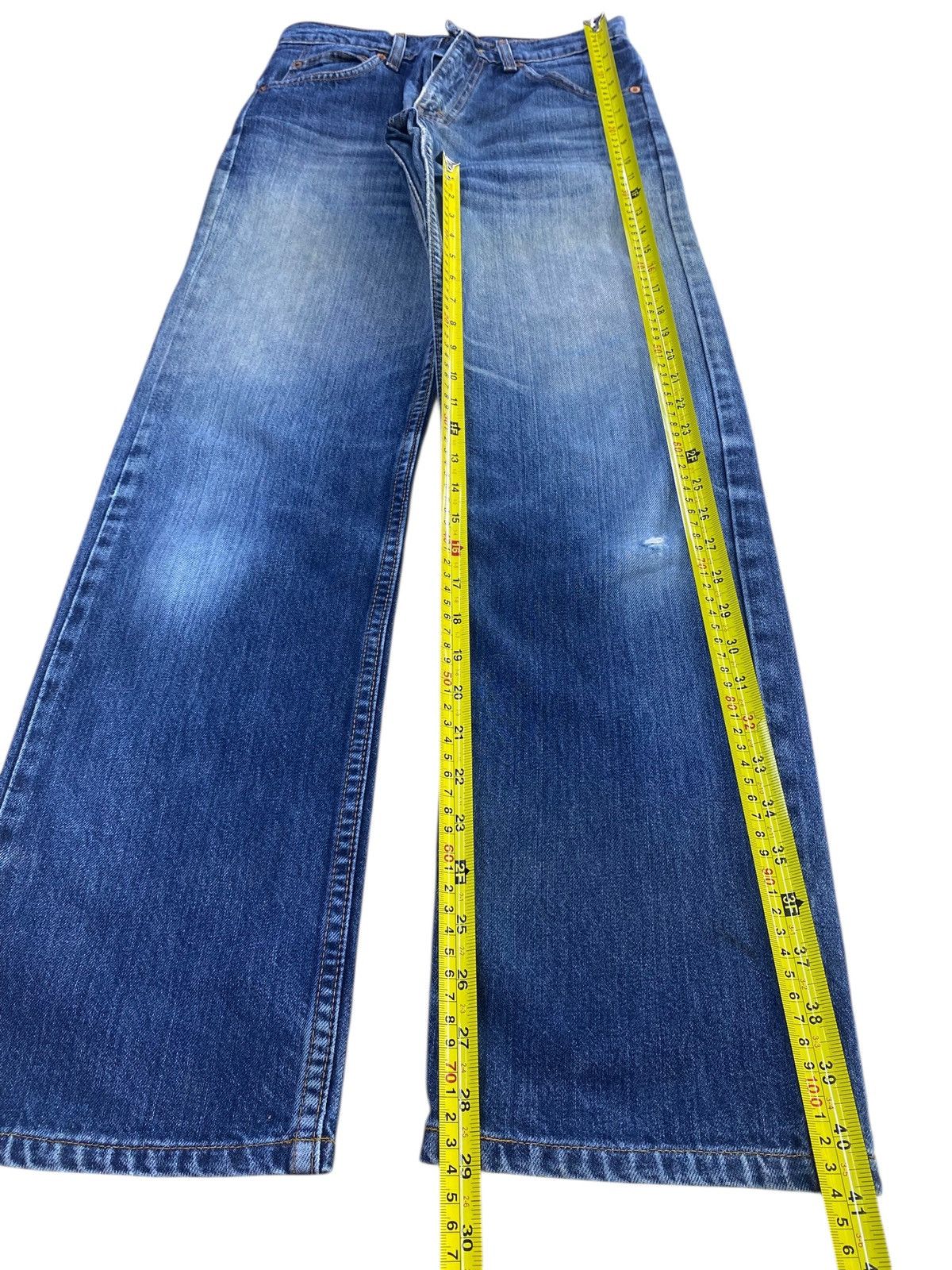 Levi's Vintage Levi’s Blue Faded Wash Style Whiskers Loose Jeans Size US 28 / EU 44 - 7 Thumbnail