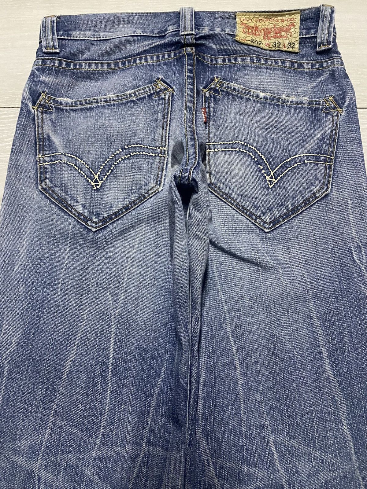 Levi's Vintage Levis 502 Thunder Wash Distressed Loose Jeans Size US 32 / EU 48 - 4 Thumbnail