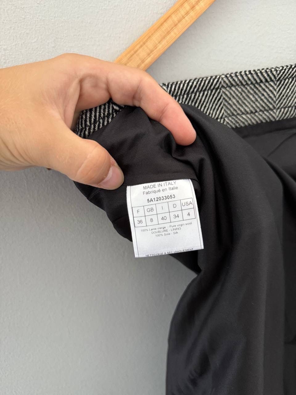 Dior Christian Dior boutique wool skirt Size 26" / US 2 / IT 38 - 7 Thumbnail