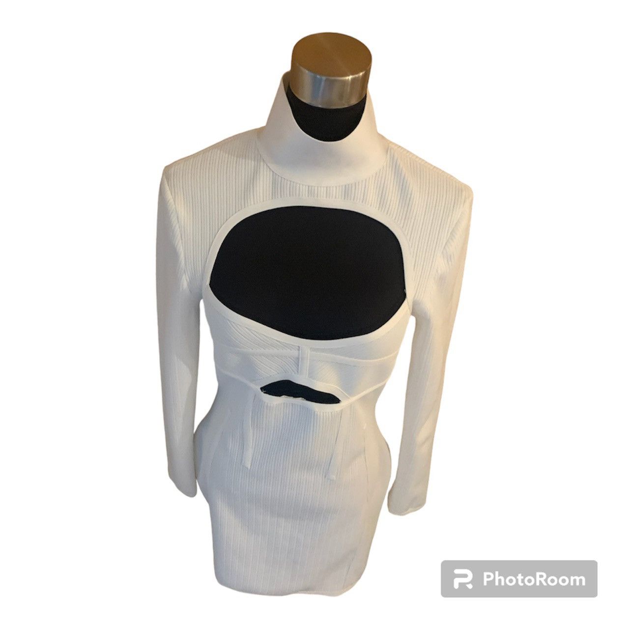 Designer White Cut Out Bodycon Mini Dress Size M / US 6-8 / IT 42-44 - 9 Thumbnail