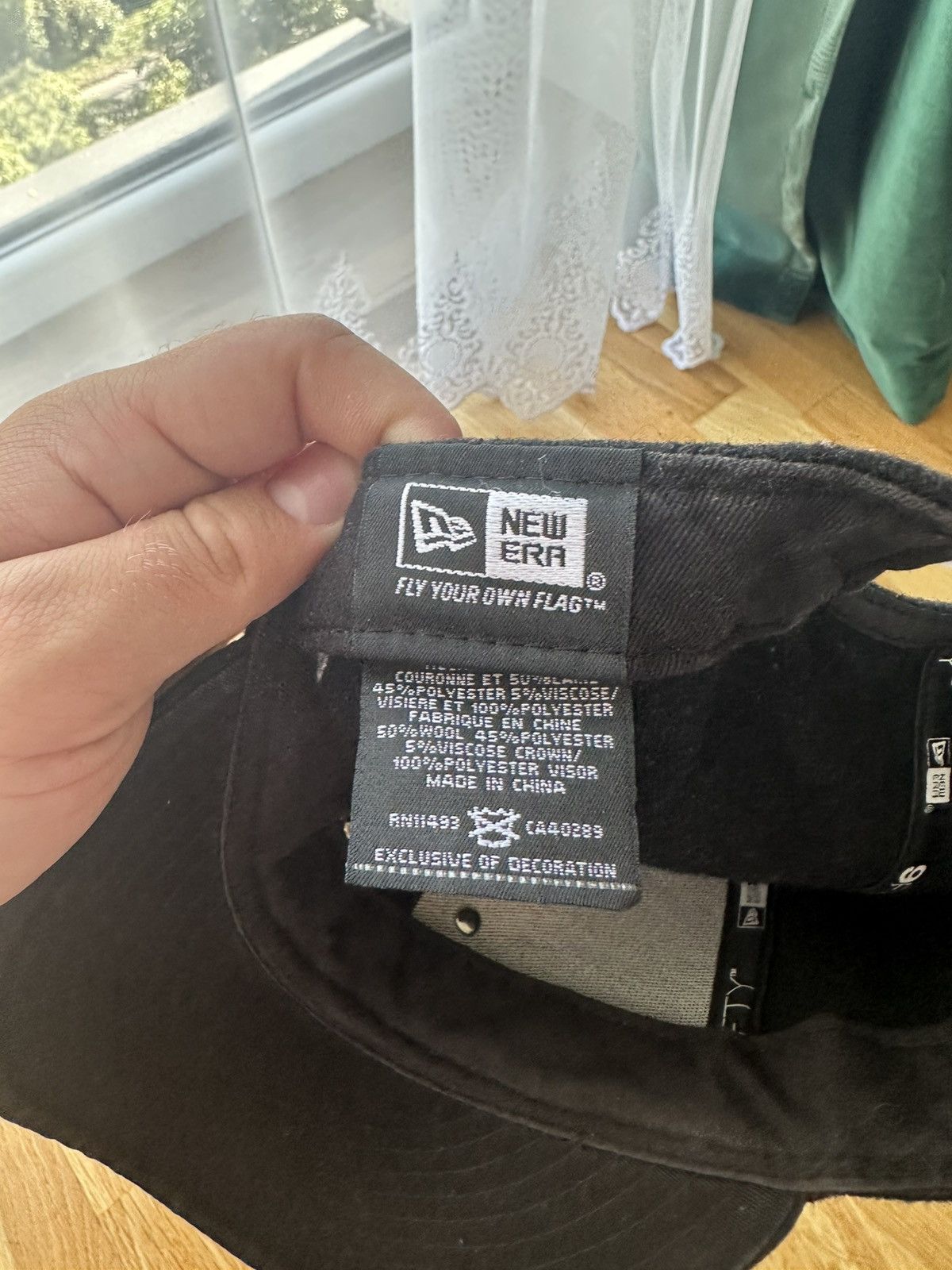 Oakley Vintage Oakley Black Y2k Cap Size ONE SIZE - 4 Thumbnail