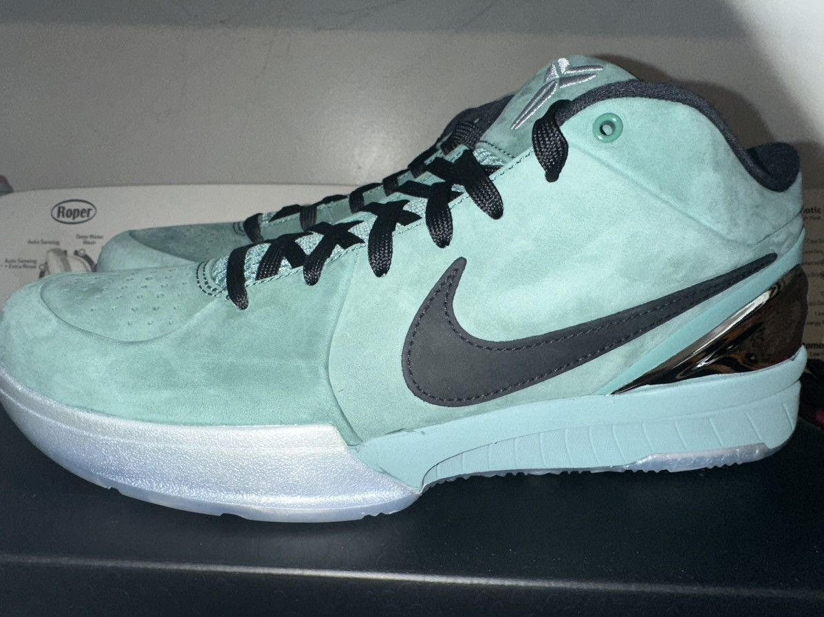 Nike Nike Kobe 4 Protro Girl Dad Size 9.5 SHIPS QUICK Size US 9.5 / EU 42-43 - 3 Thumbnail