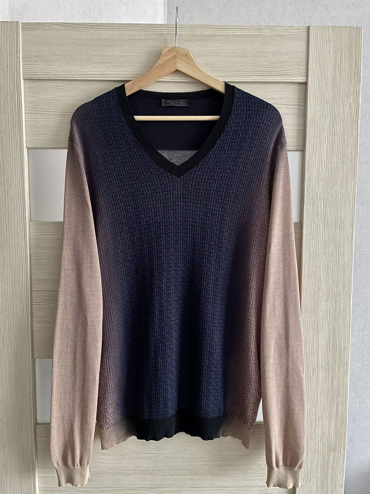 Prada Prada Milano Multi Silk V-neck Lightweight Gradient Jumper Size US L / EU 52-54 / 3 - 1 Thumbnail
