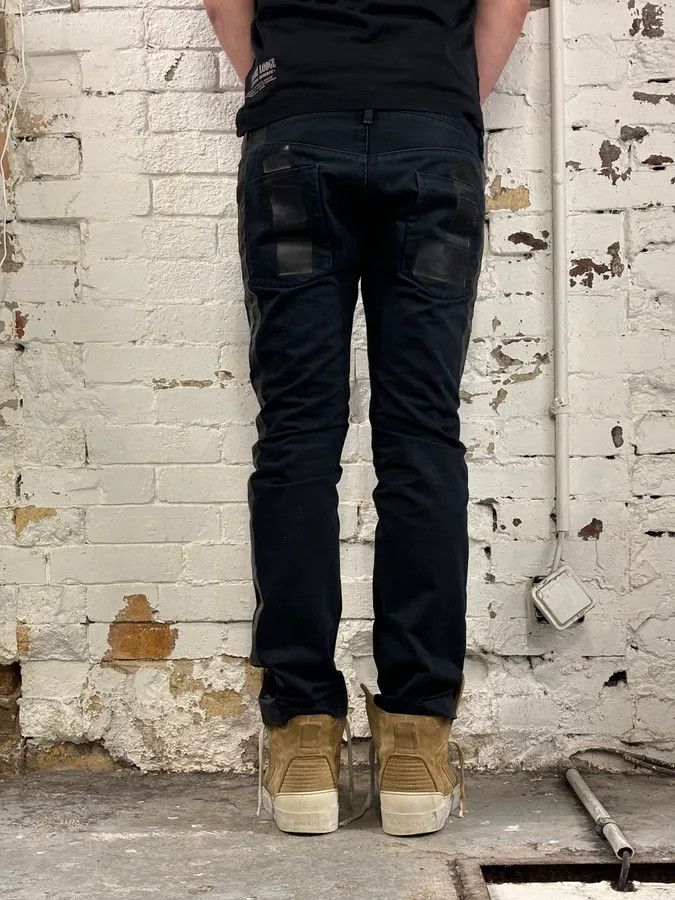 Dolce & Gabbana 2010s Dolce & Gabbana Black Glossy Leather Trim Slim Jeans Size US 32 / EU 48 - 4 Thumbnail