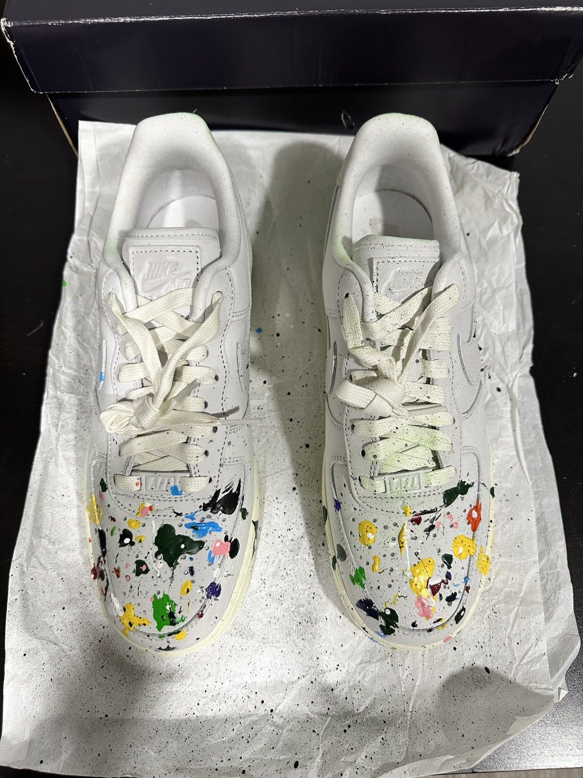 Nike WMNS Air Force 1 Premium “ Summit White “ Size US 8.5 / EU 41-42 - 4 Thumbnail