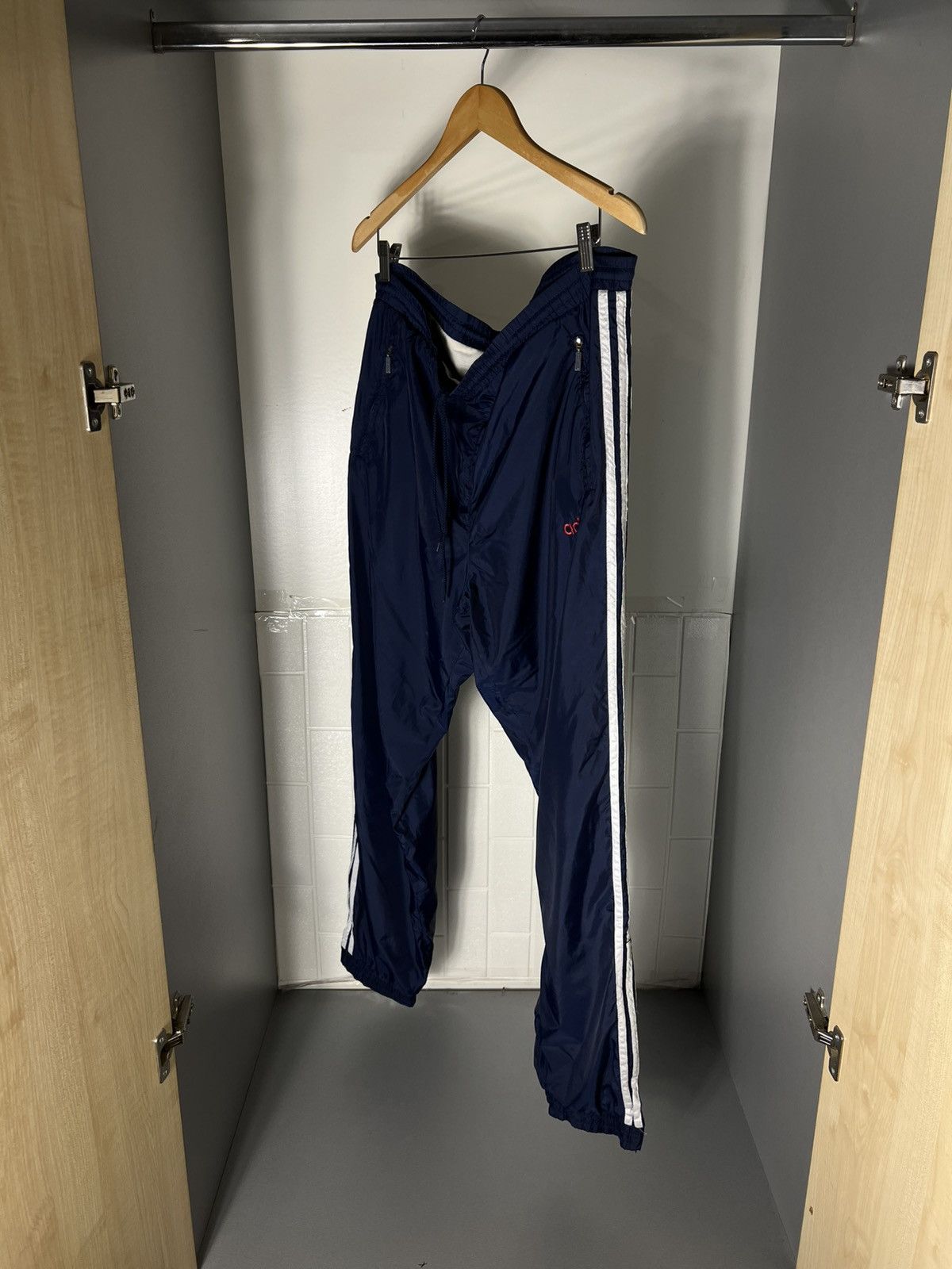 Vintage VERY RARE ADIDAS ORIGINAL EQUIPMENT RETRO SUIT CASUAL 90s Size US L / EU 52-54 / 3 - 22 Thumbnail