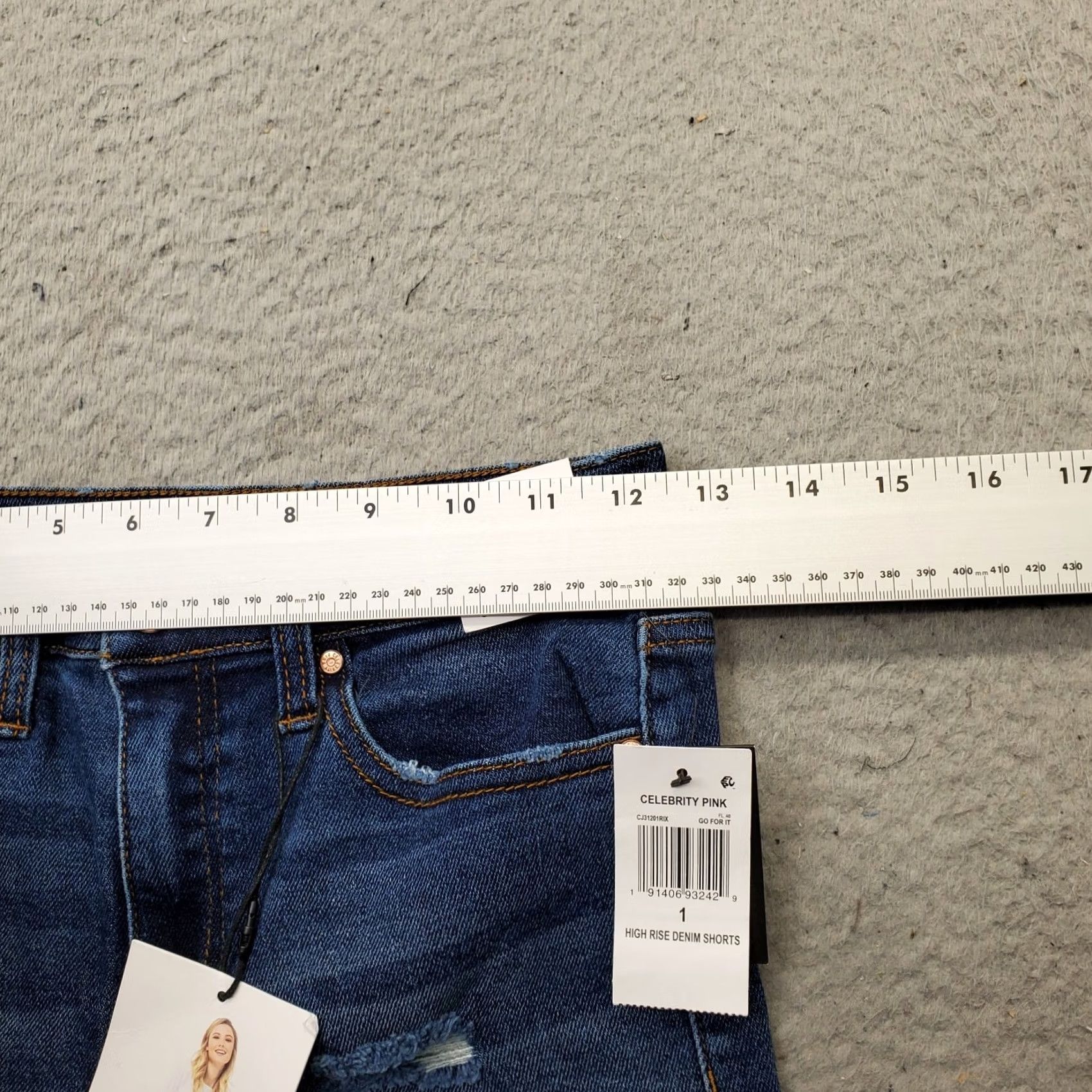 Vintage Celebrity Pink Iconic Womens 1/25 Blue High Rise Distressed Cuffed Mom Shorts, 2.25 Inseam, Denim, Pocket, 5-Pocket, Size 1, NWT, Summer Womens Shorts Size 25" / US 0 / IT 36 - 5 Thumbnail