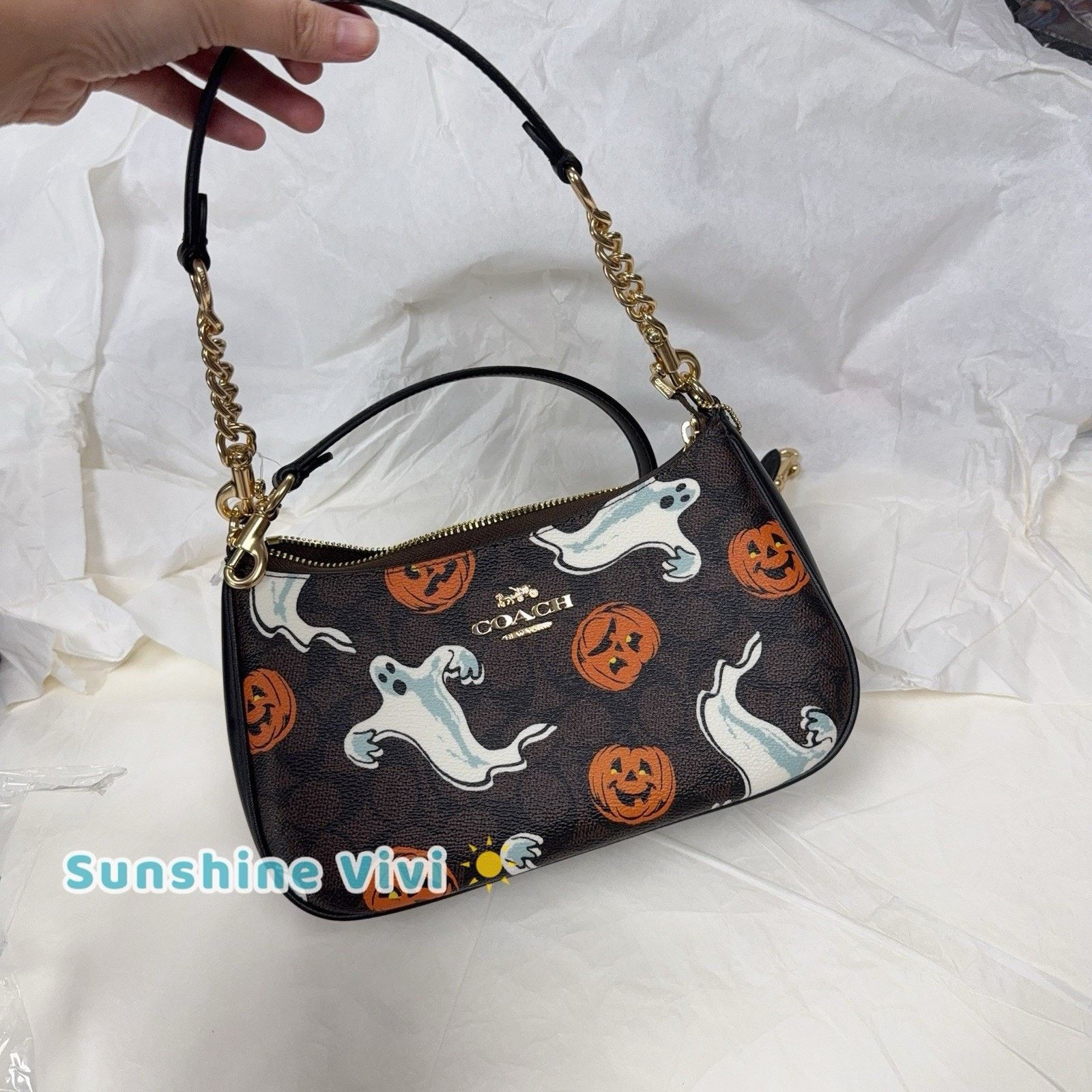 Coach NWT Coach Teri Shoulder Bag Pumpkin Halloween Print CCE71 Size ONE SIZE - 2 Thumbnail