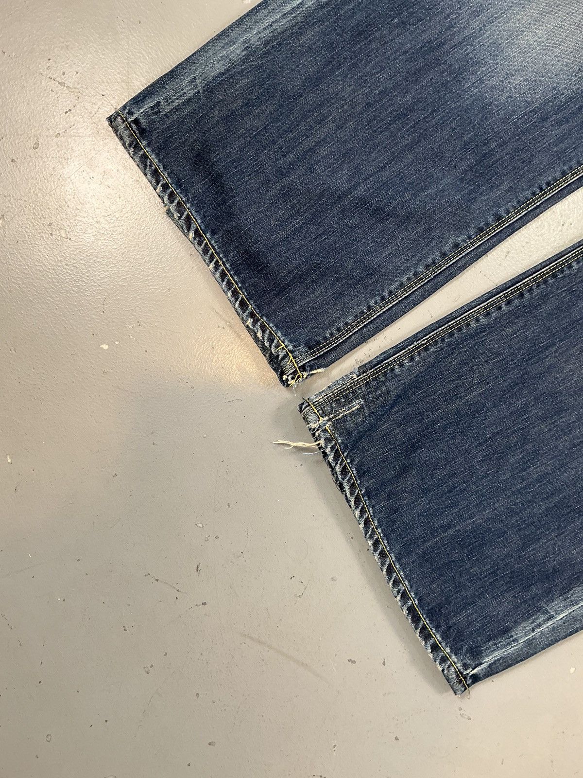 Ed Hardy × Vintage Vintage Edhardy loose fit big pocket distressed denim Size US 40 / EU 56 - 4 Thumbnail