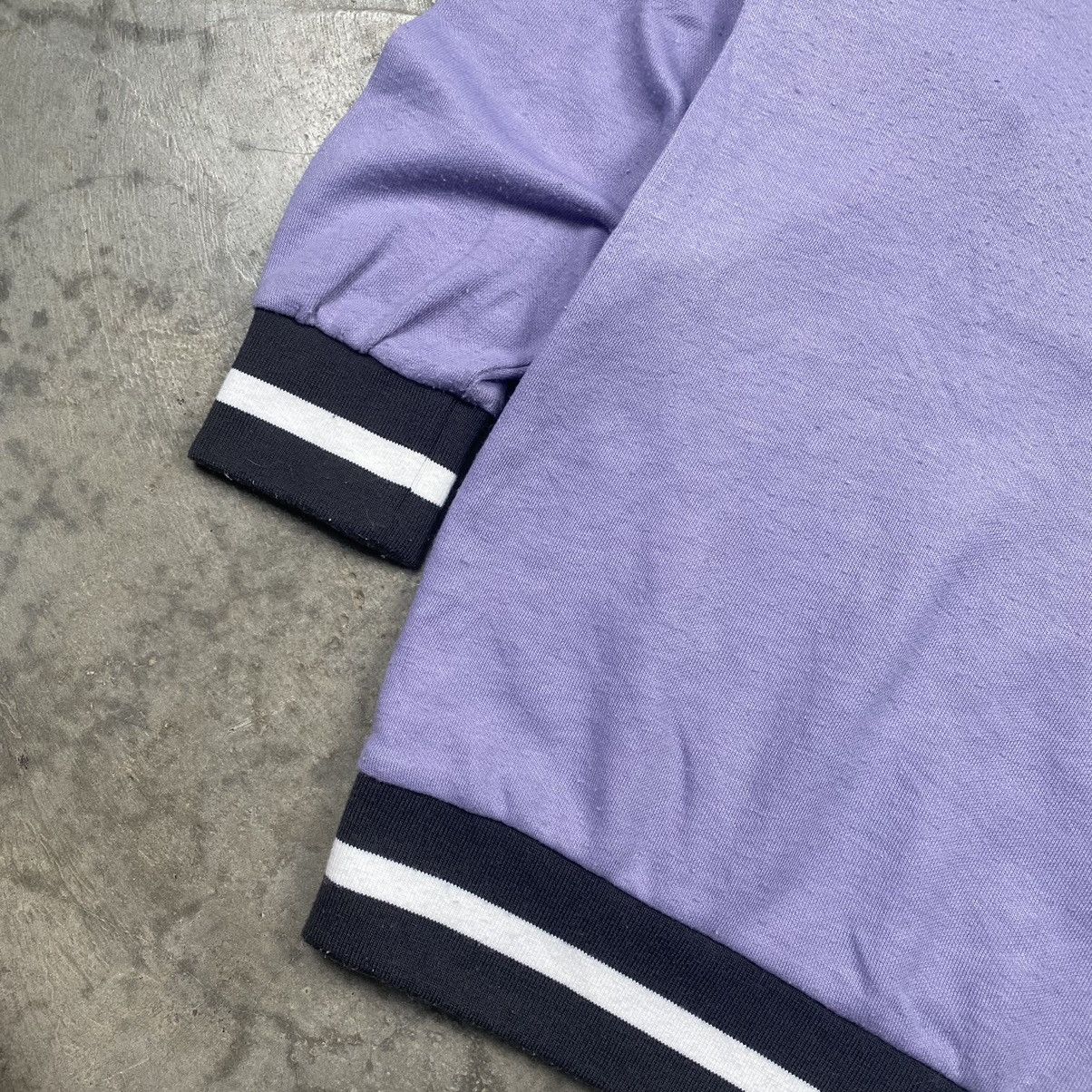 Japanese Brand BTS Kpop BT21 Sleepwear Sweatshirt Size L / US 10 / IT 46 - 4 Thumbnail