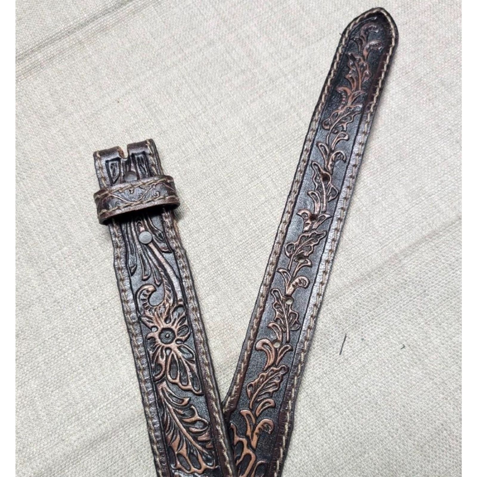 Vintage VINTAGE Justin belt - USA Made Western Belt with Floral Tooled Leather Buckle 38 Men Size 38 - 2 Thumbnail