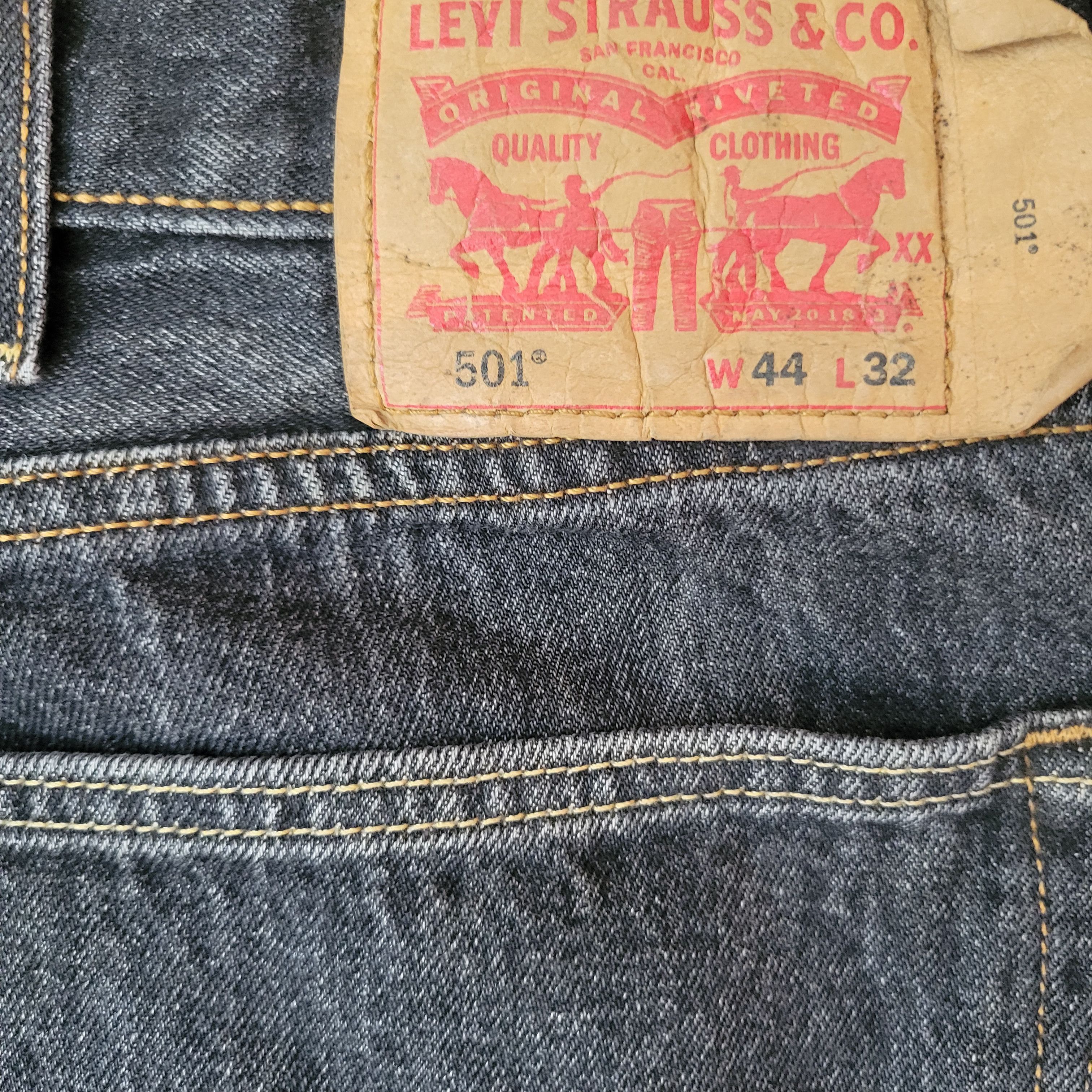 Levi's Levi's 501 Jeans Size 44/32 Men's Excellent Condition Size US 44 / EU 60 - 7 Thumbnail