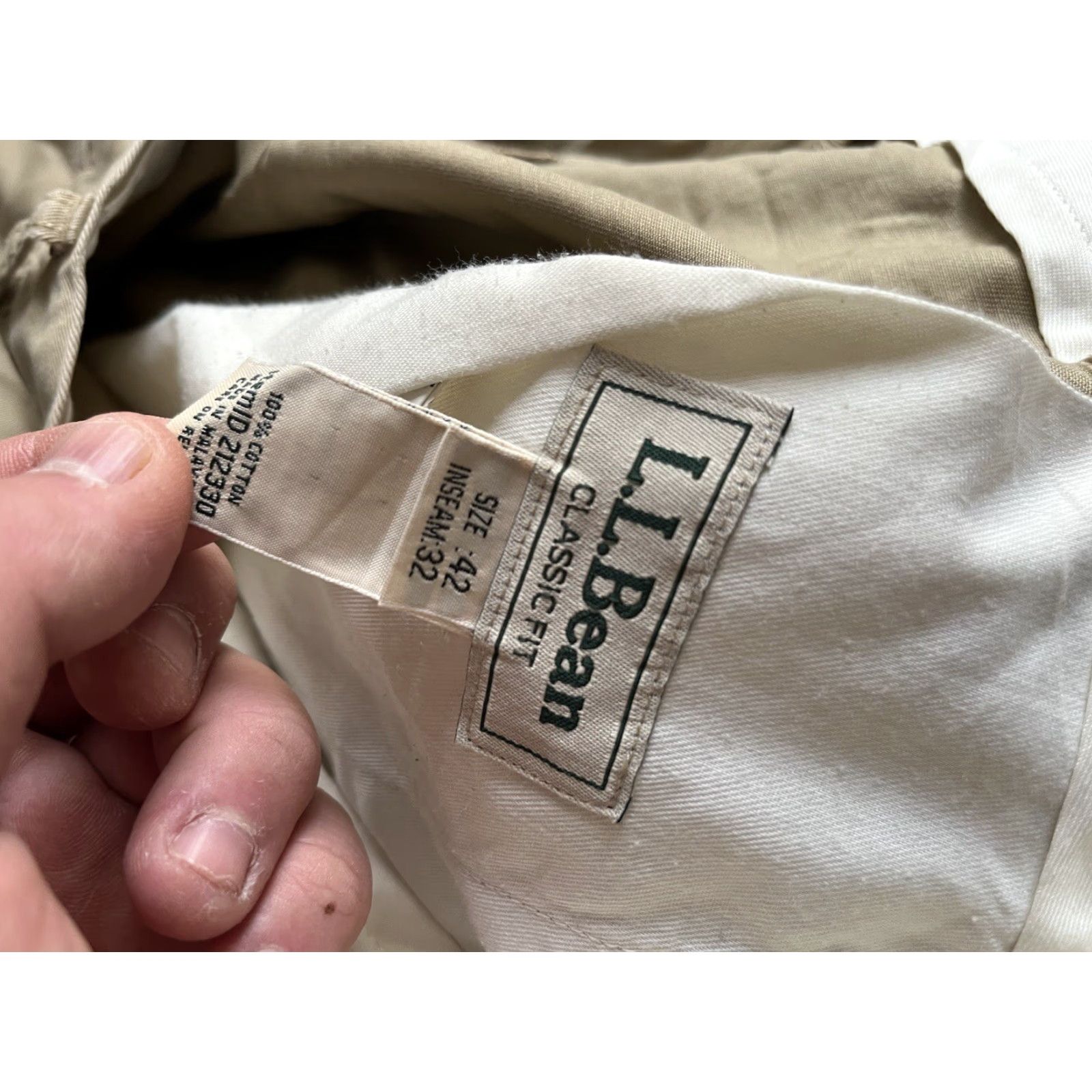 Vintage LL Bean Beige Chino Pants Classic Fit Mens Size 34x32 Khaki 212330 Size US 34 / EU 50 - 6 Thumbnail
