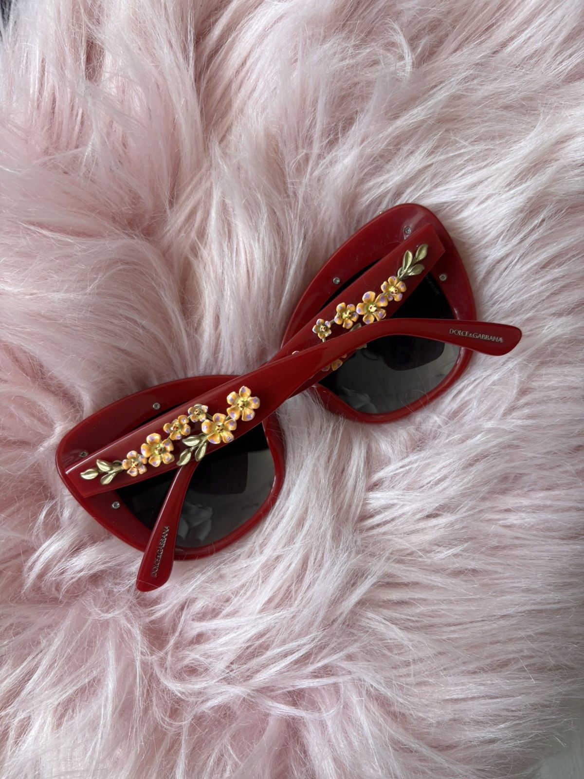 Dolce & Gabbana Dolce Gabbana Almond Flowers Sunglasses Size ONE SIZE - 4 Thumbnail