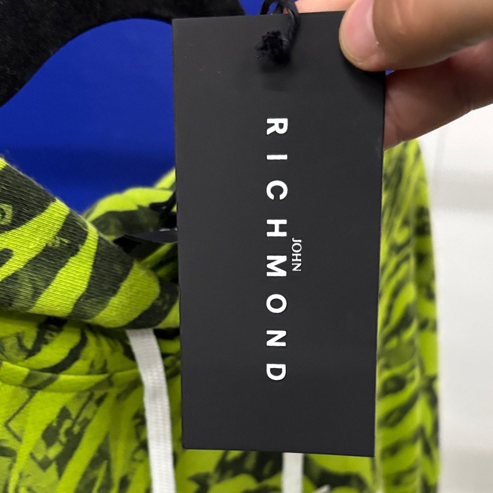 John Richmond NWT John Richmond Neon Green Zebra Sweater unisex Size S Size S / US 4 / IT 40 - 2 Thumbnail