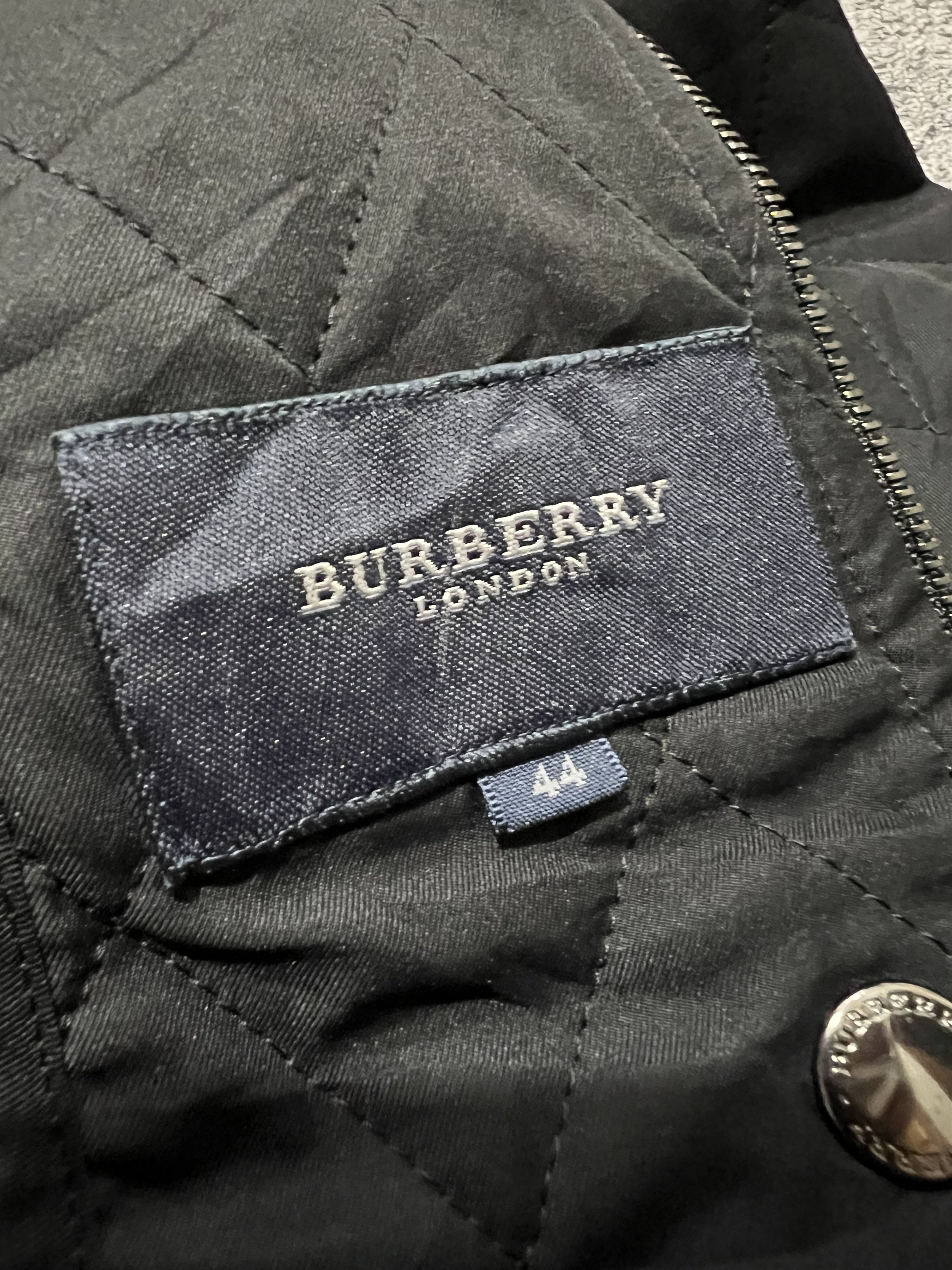 Burberry 2000s Burberry Novacheck Quilted Jacket y2k Size US M / EU 48-50 / 2 - 7 Thumbnail