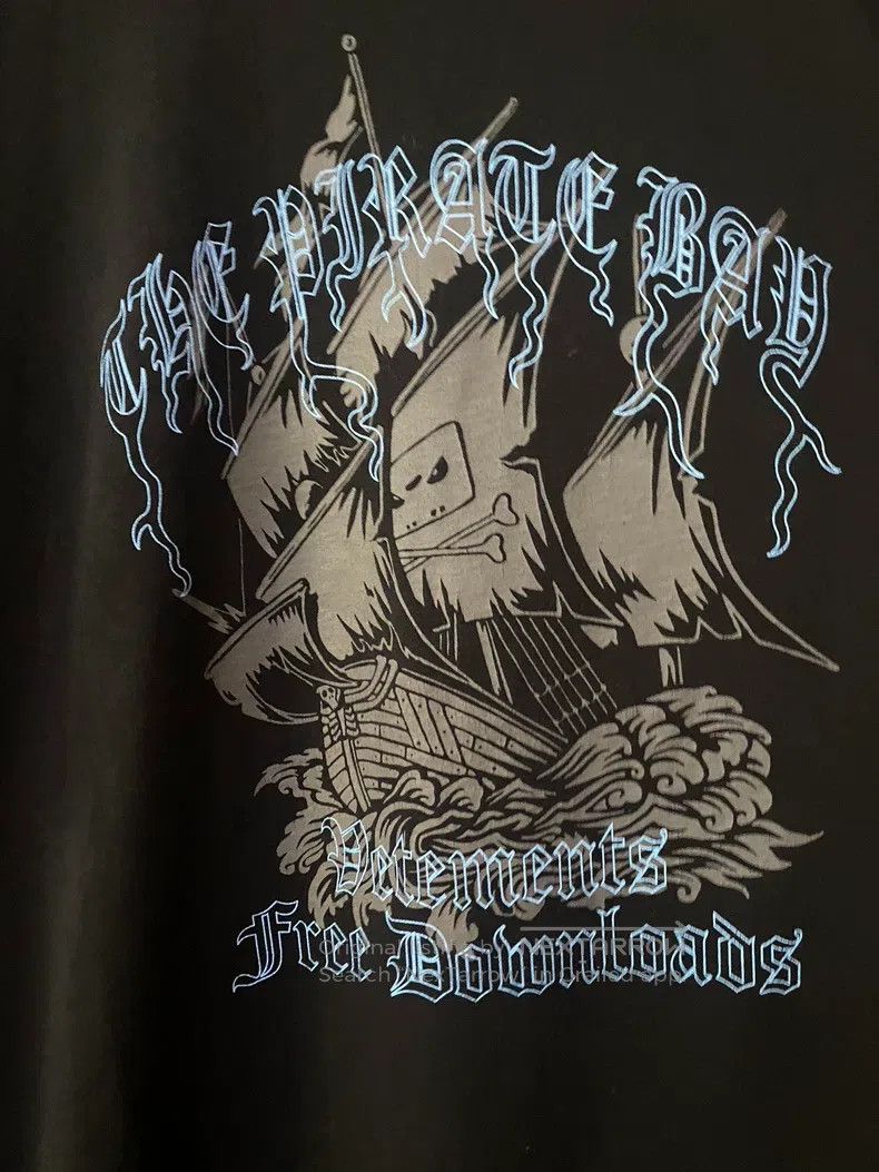 Vetements Vetements Pirate Ship Short Sleeve Size US XS / EU 42 / 0 - 2 Thumbnail