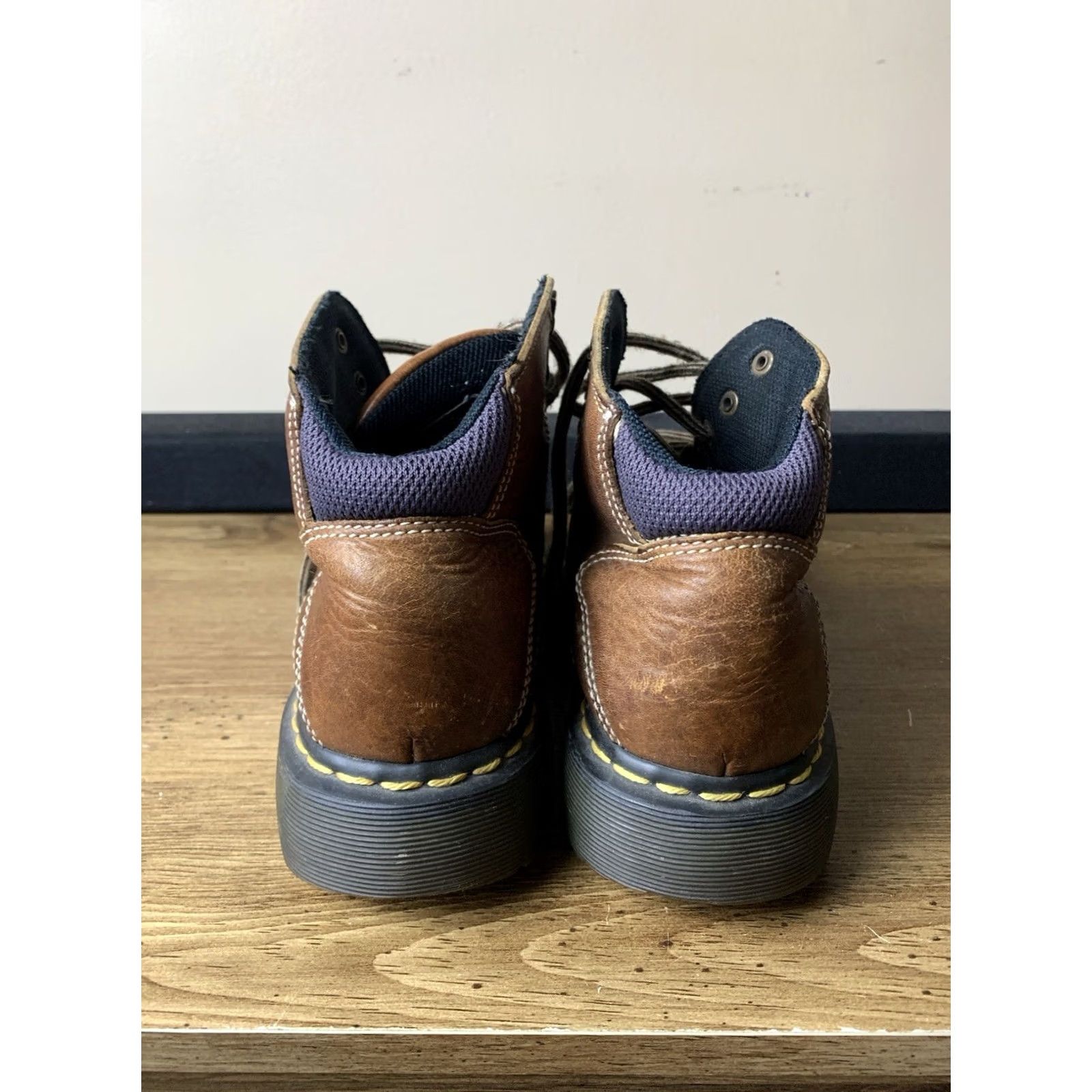 Dr. Martens VINTAGE Dr. Docs Martens 8A07 Boots Punk Grunge Mens Size UK 6 US 7 Brown Leather Lace Up Air Wair 90s Size US 7 / EU 40 - 4 Thumbnail