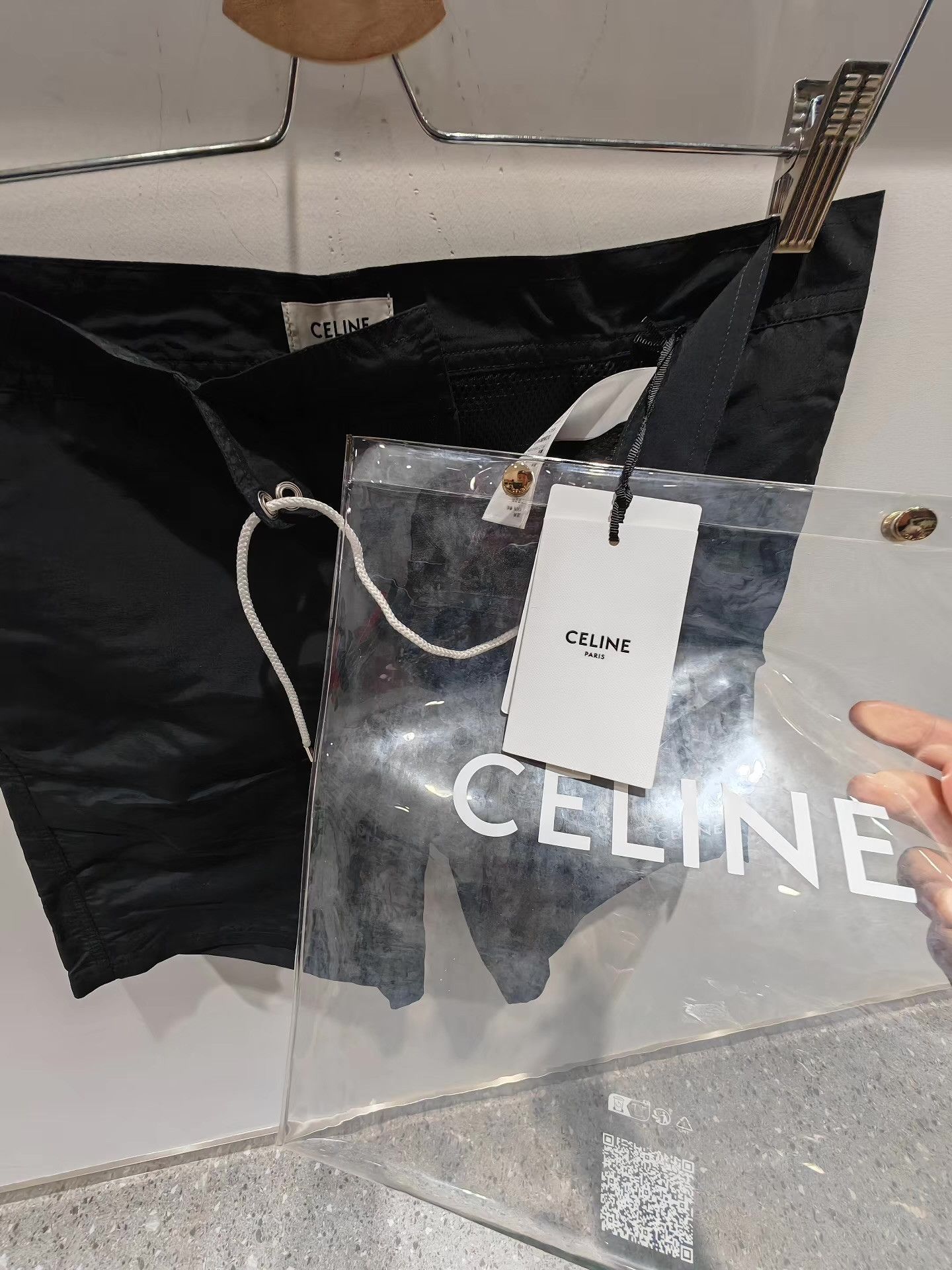 Celine CELINE Logo Casual Shorts Q15 Size US 36 / EU 52 - 3 Thumbnail