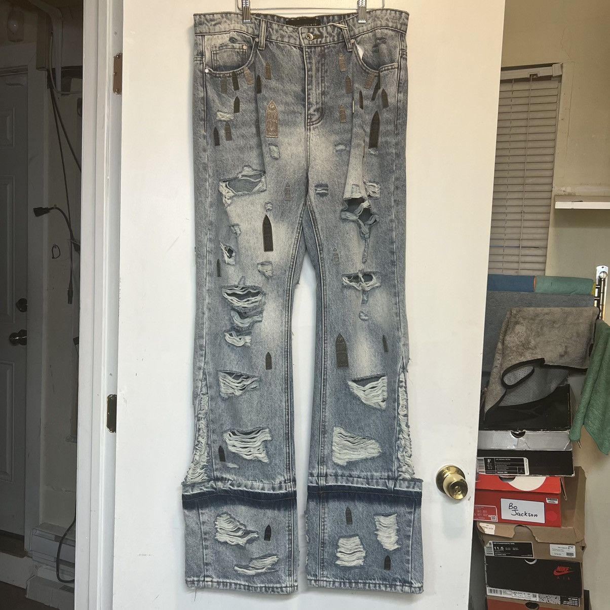 Who Decides War Who Decides War Amplified Gnarly Denim Size US 34 / EU 50 - 1 Thumbnail
