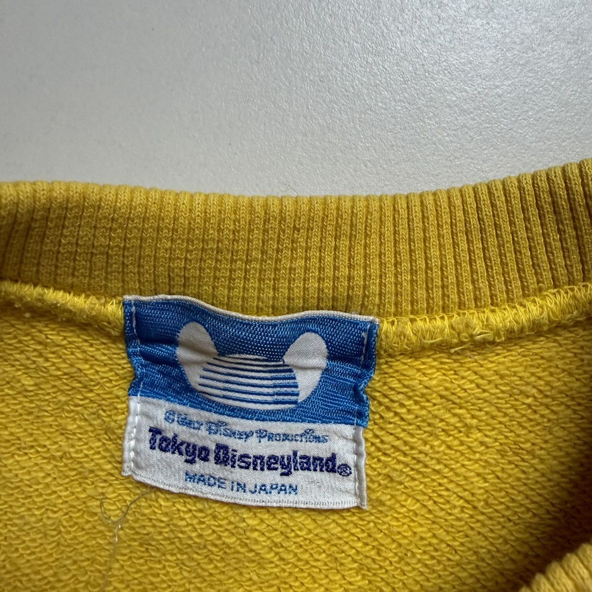 Japanese Brand Vintage 90s Tokyo Disneyland Sweatshirt Size US S / EU 44-46 / 1 - 5 Thumbnail