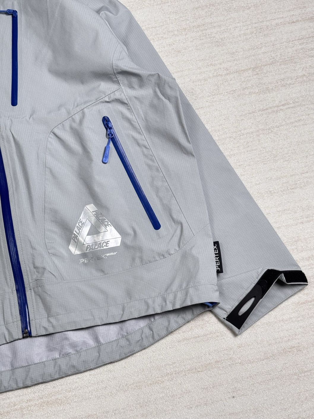 Palace New with Tag* PERTEX 3L ARMOR JACKET ARCTIC GREY Size US M / EU 48-50 / 2 - 4 Thumbnail