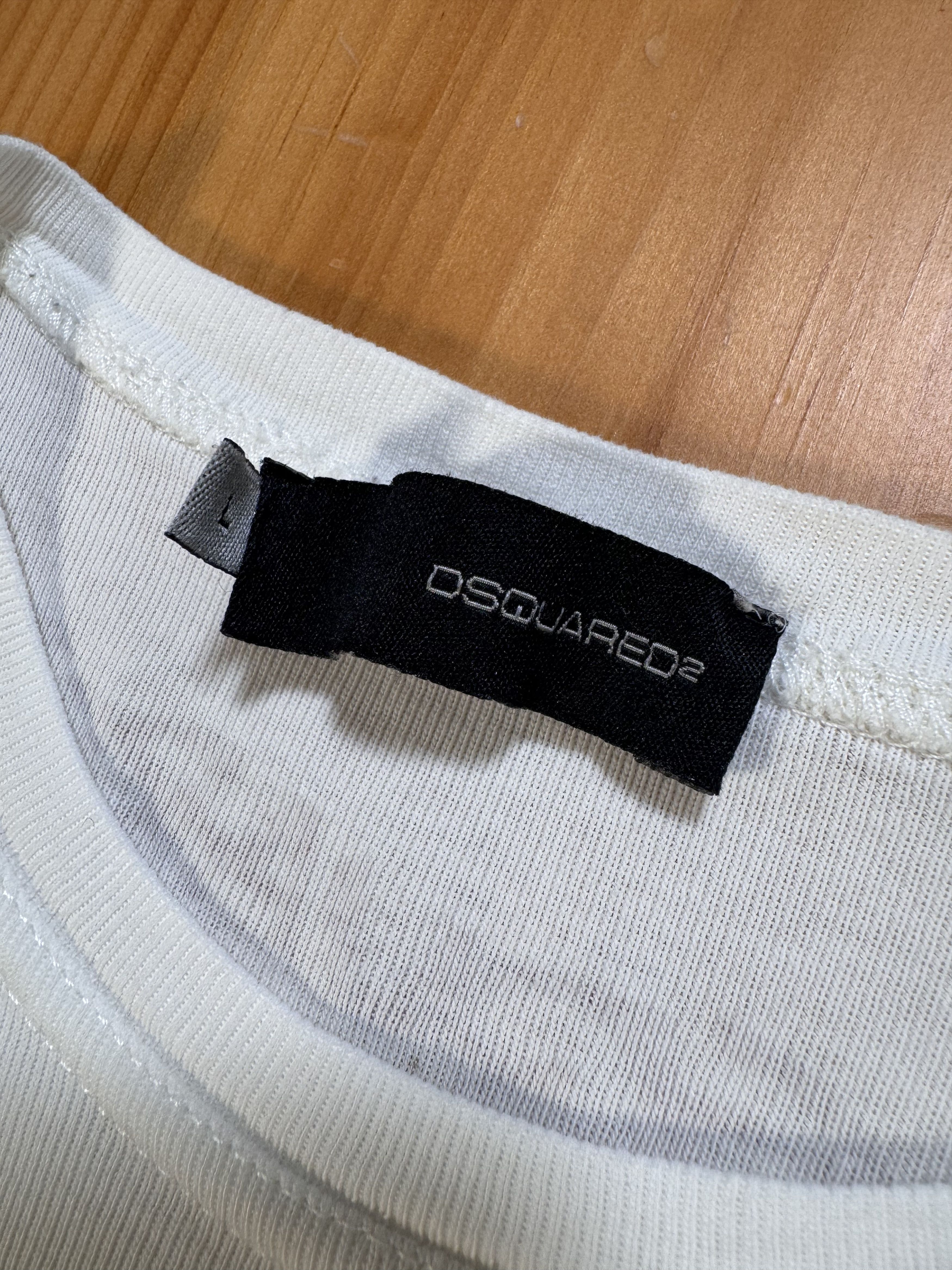 Dsquared2 Rare FW 2002 Runway Dsquared Crack Dealer T Shirt Size US L / EU 52-54 / 3 - 6 Thumbnail