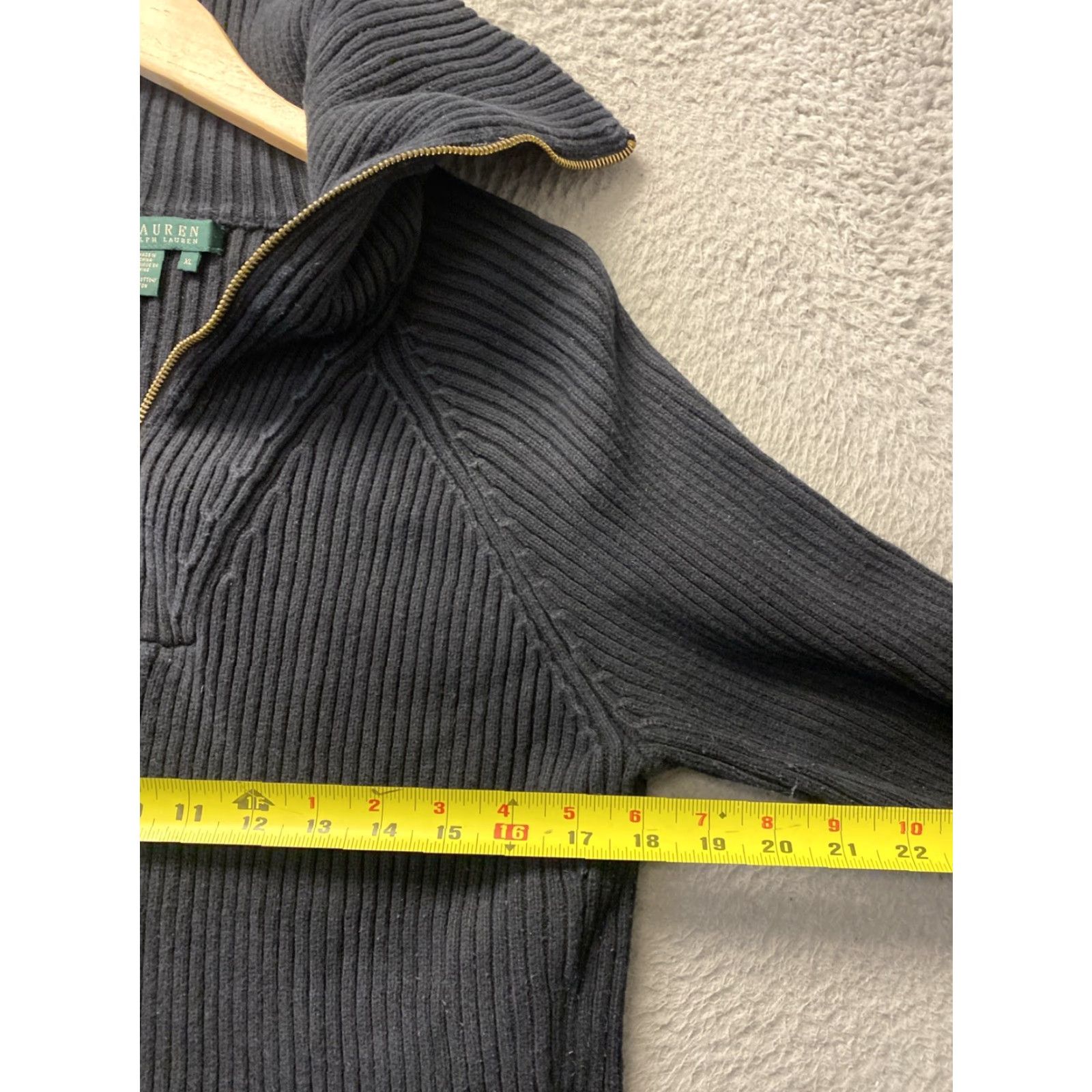 Ralph Lauren VINTAGE Ralph Lauren Ribbed Sweater Women’s L Black 1/4 Gold Zip Front Cotton Pullover Womens L Black 1/4 Zip Ralph Lauren Sweater Size L / US 10 / IT 46 - 3 Thumbnail