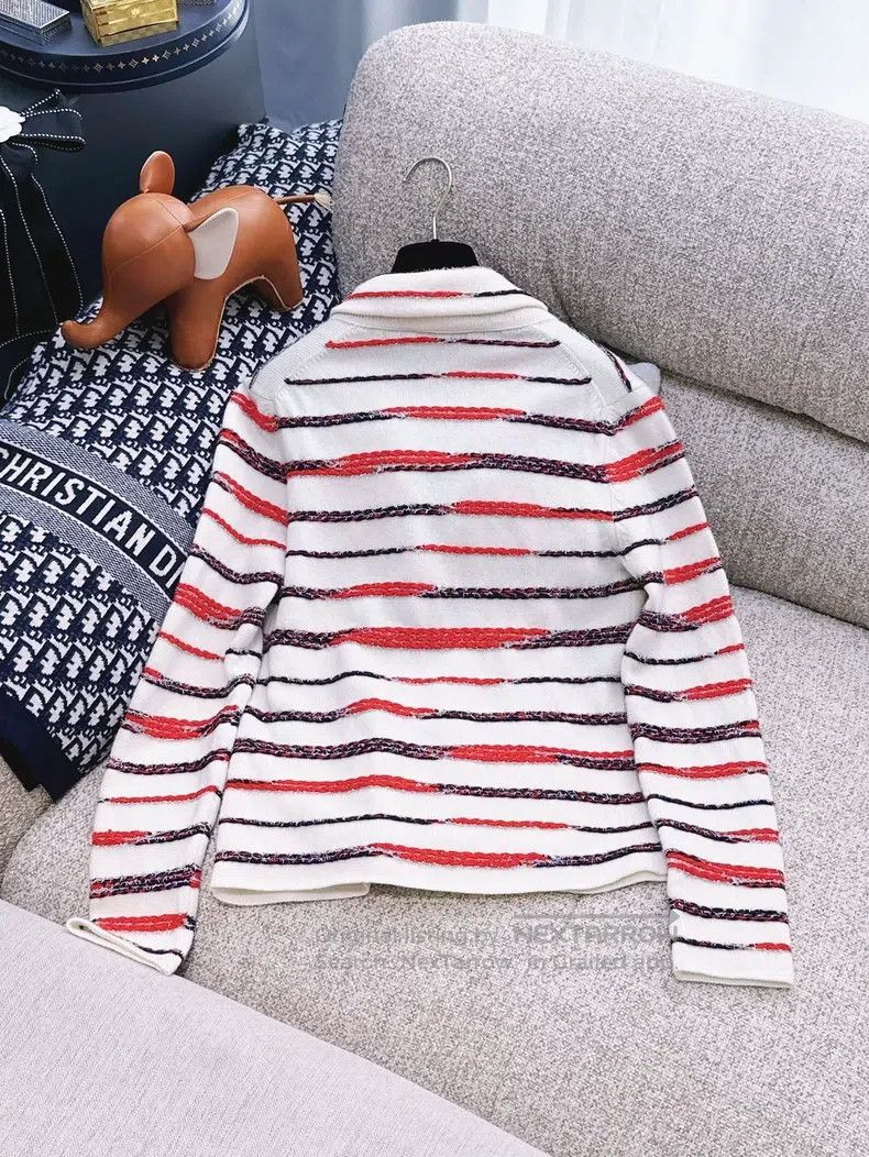 Chanel Chanel 20S roof series beige patched red and blue striped Size XS / US 0-2 / IT 36-38 - 2 Thumbnail
