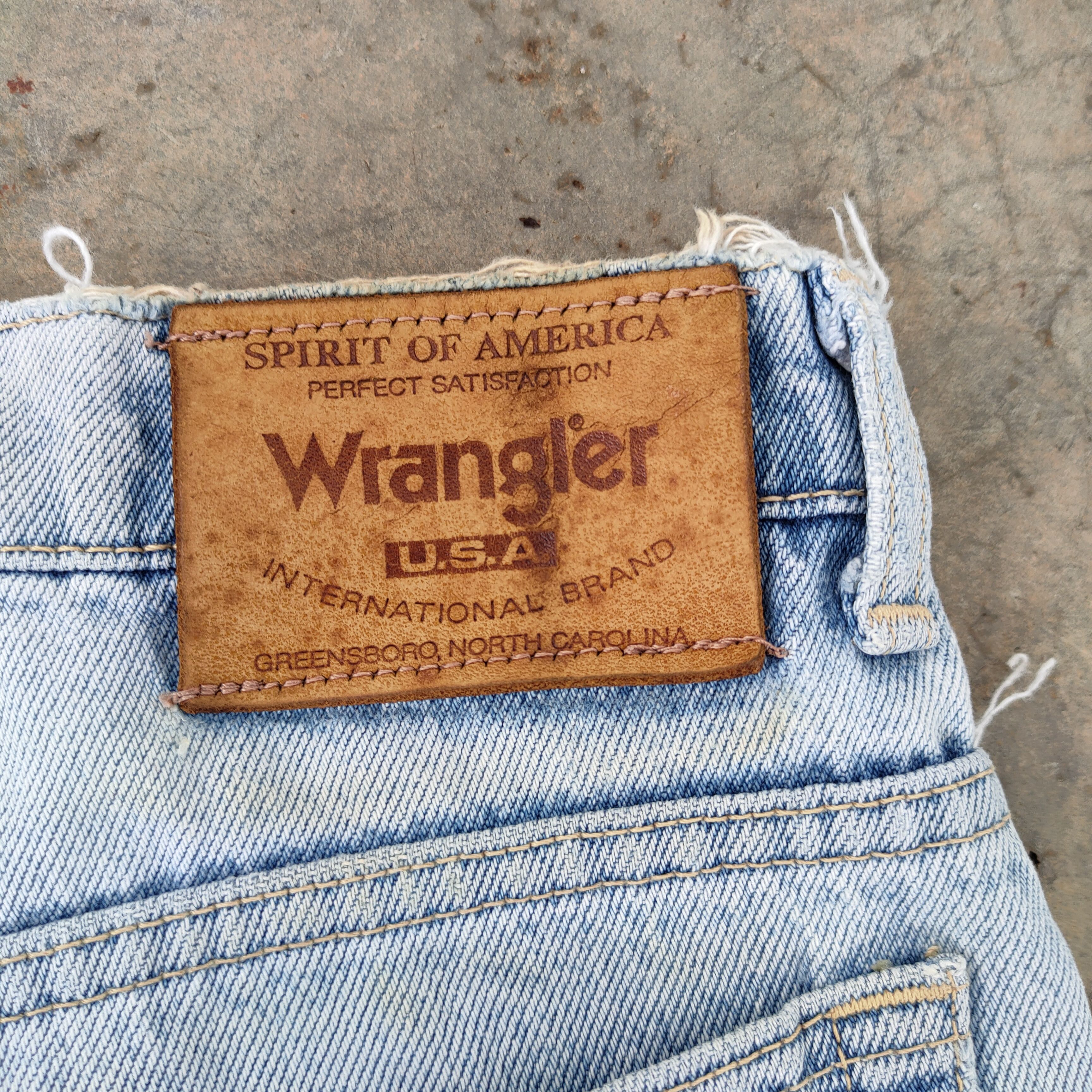 Jean × Vintage × Wrangler VINTAGE WRANGLER FADED RIPPED JEANS DENIM PANTS Size US 34 / EU 50 - 14 Thumbnail