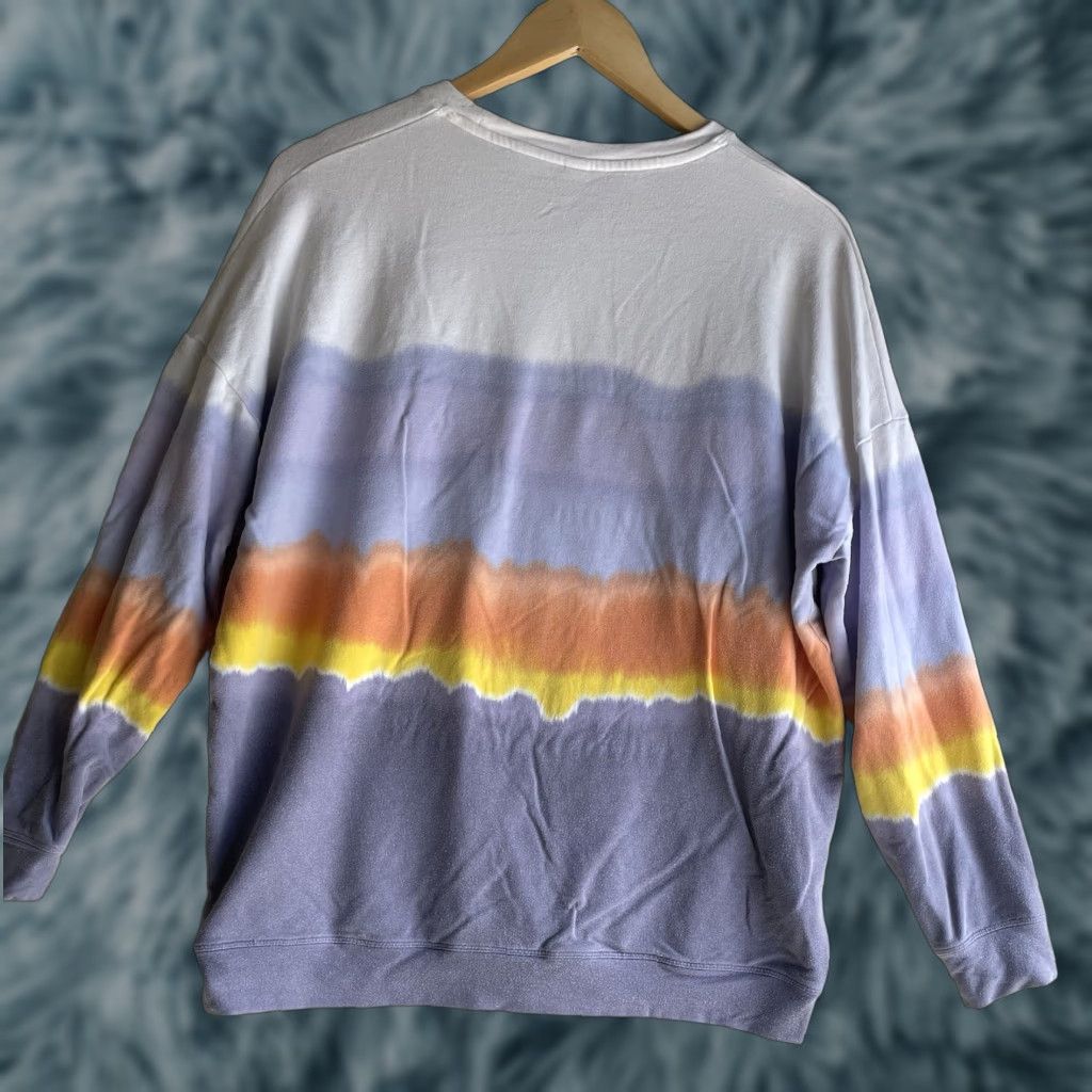 Athleta Athleta Long Sleeve Top Womens Purple Yellow White Sunset L Athletic shirt, Activewear, Regular, Casual, Pre-owned Womens Size L / US 10 / IT 46 - 1 Thumbnail