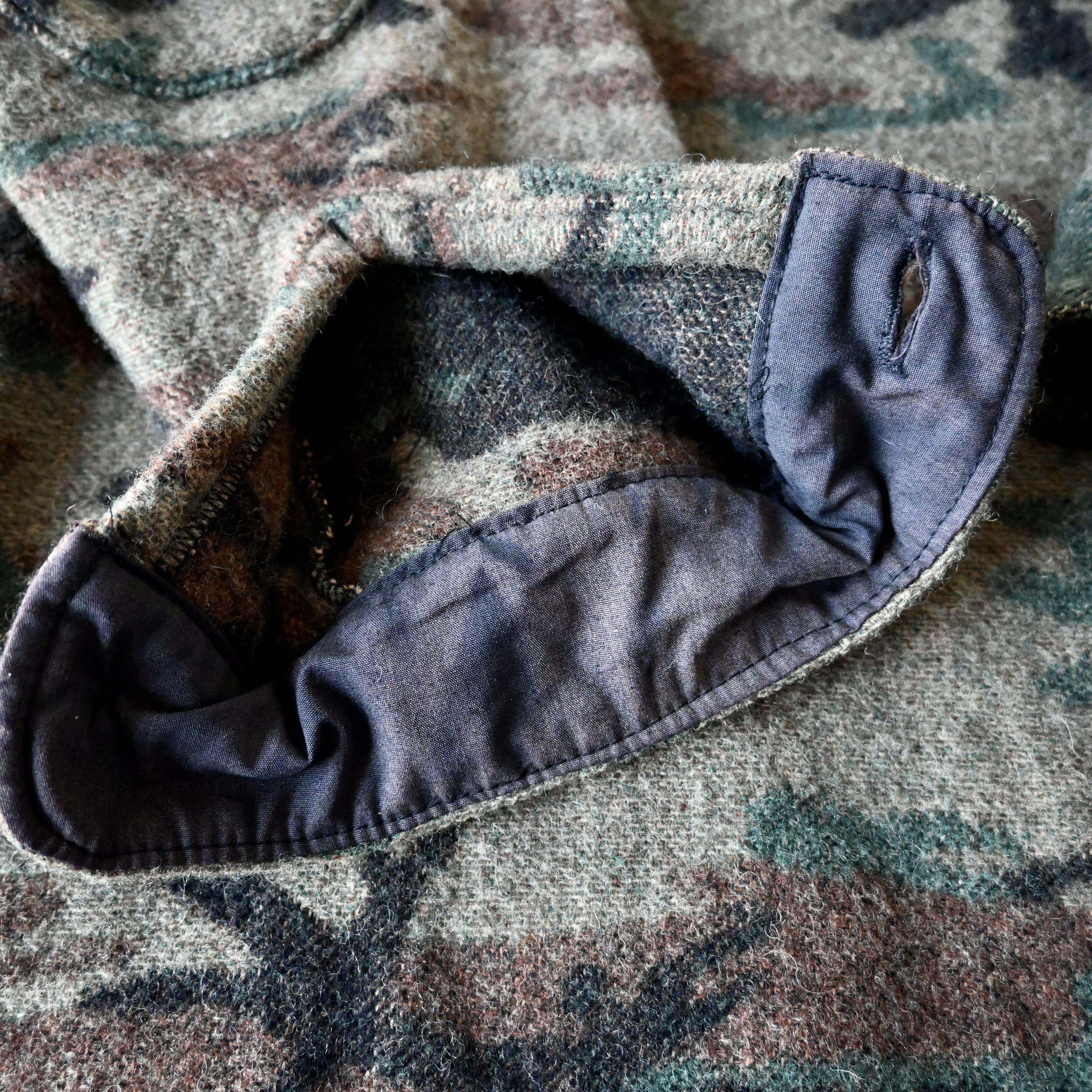 Vintage VTG King of the Mountain woodland camo wool pullover shirt Size US M / EU 48-50 / 2 - 18 Thumbnail