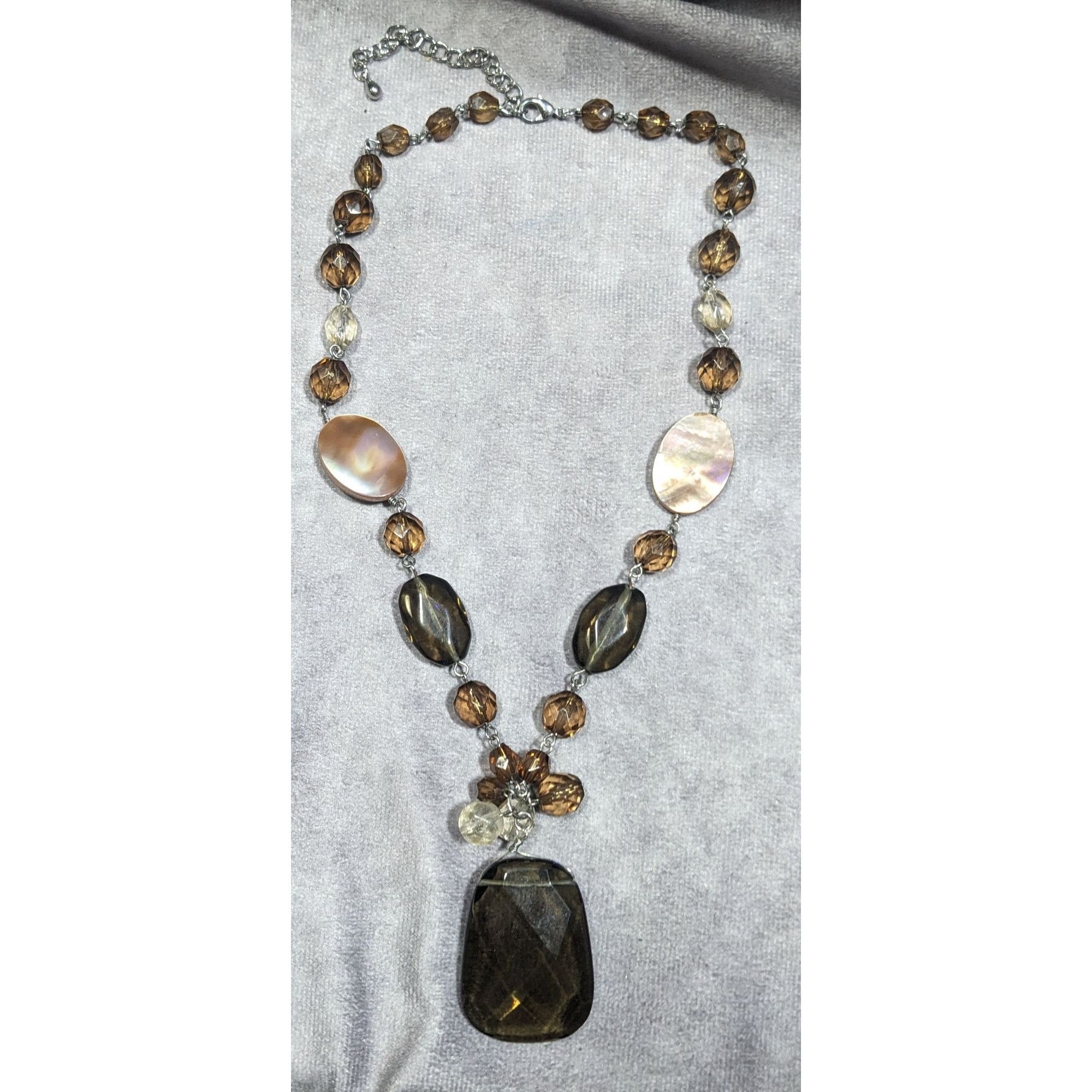 Other Retro Beaded Earth Tone Glass And Shell Necklace Size ONE SIZE - 8 Thumbnail
