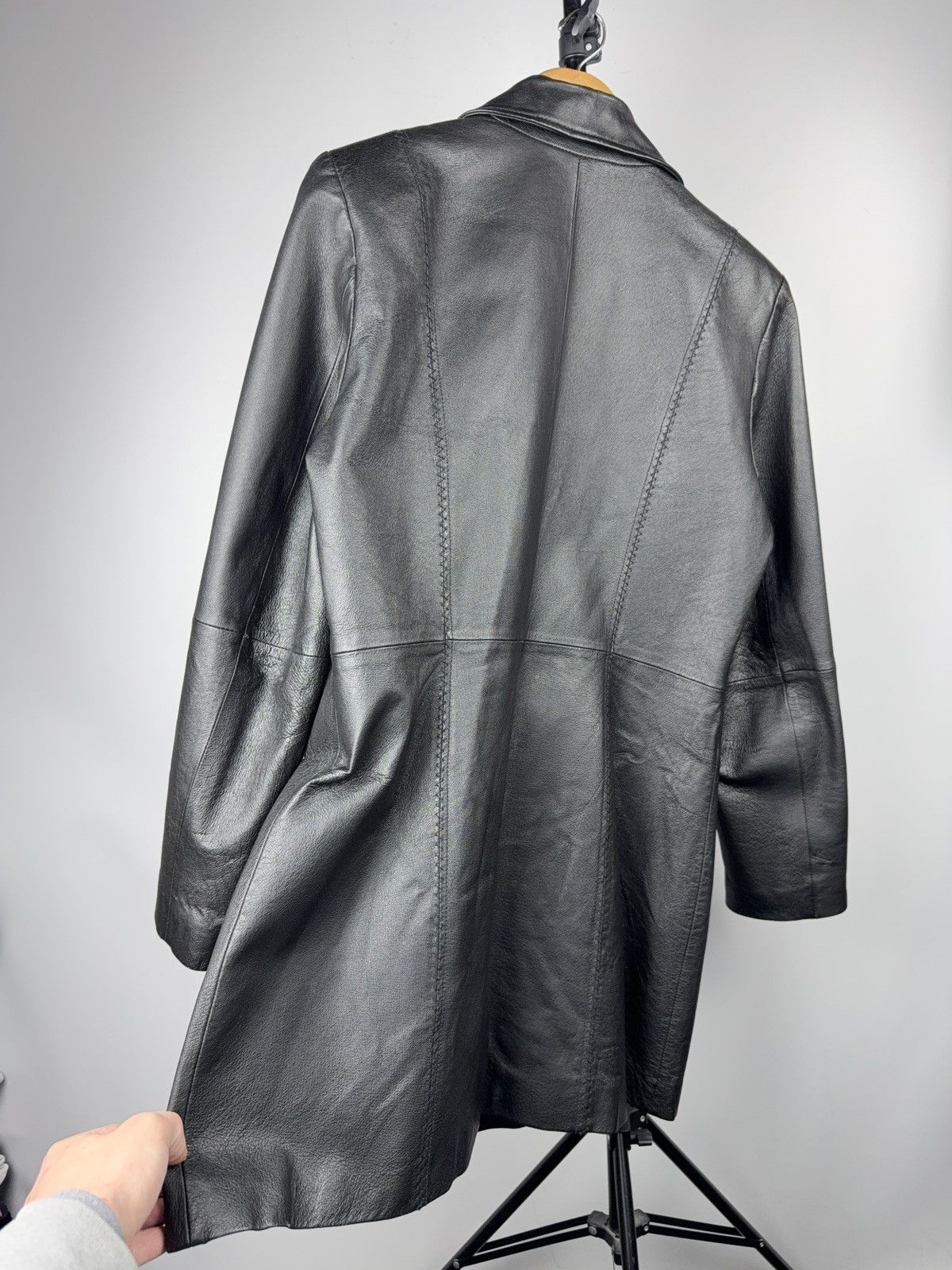 Genuine Leather Vintage 90s Japanese Avant Garde Black Real Leather Coat M Size M / US 6-8 / IT 42-44 - 9 Thumbnail