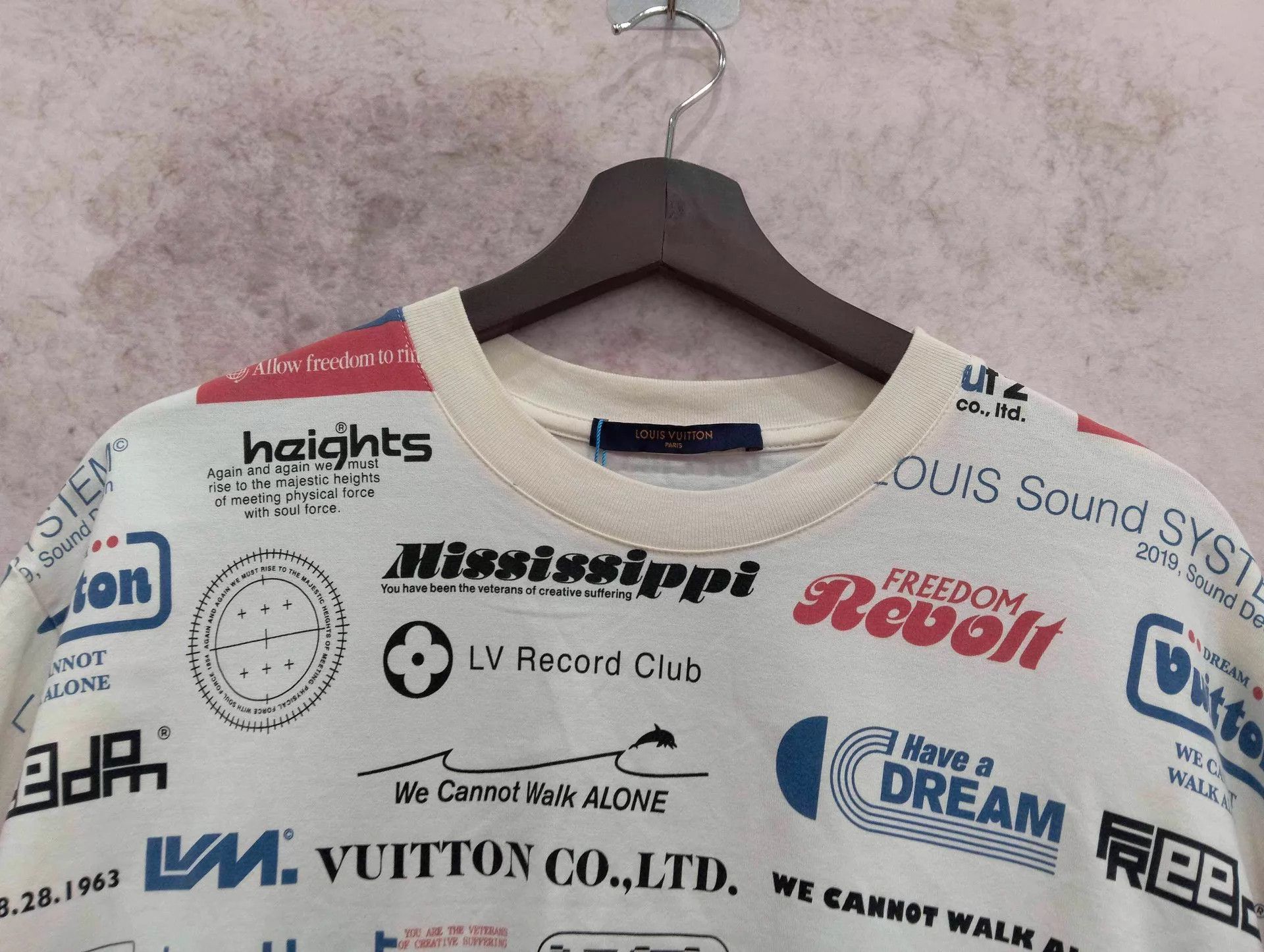 Louis Vuitton Louis Vuitton Monogram Print Short Sleeve T-shirt M Size US M / EU 48-50 / 2 - 3 Thumbnail