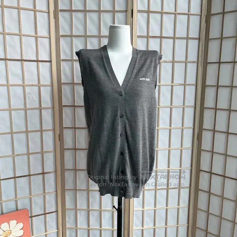 Miu Miu Miu Miu Gray Wool Women's Cardigan . Size M / US 6-8 / IT 42-44 - 1 Thumbnail