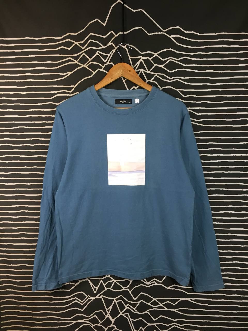 Mossimo Mossimo Minimalist Photo Graphic Print Long Sleeve Tee Size US L / EU 52-54 / 3 - 2 Thumbnail