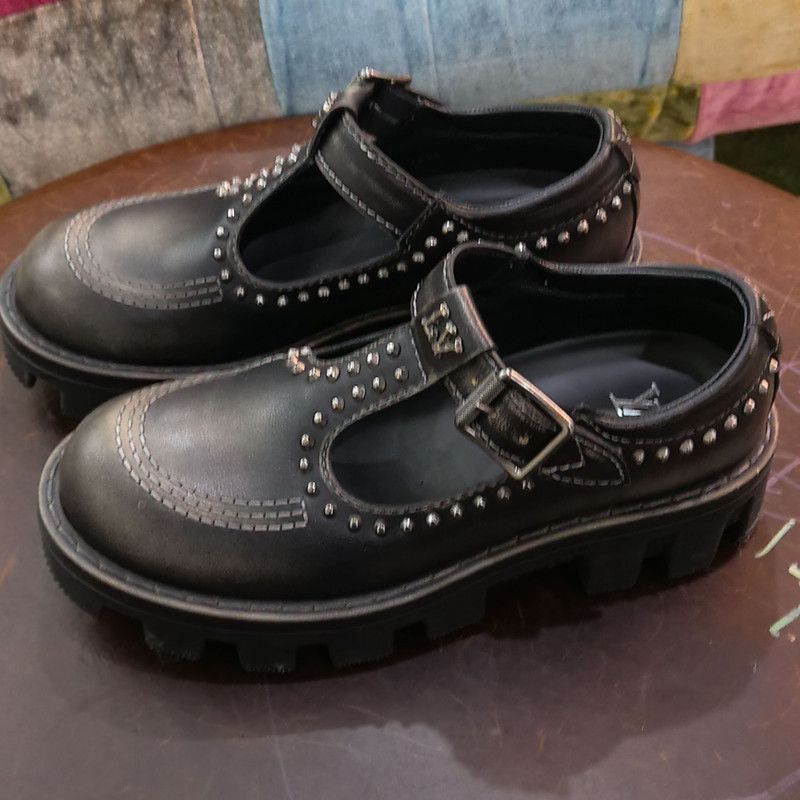 Louis Vuitton Louis Vuitton Checker Black Leather Casual Shoes 0079 Size US 9.5 / EU 42-43 - 1 Thumbnail