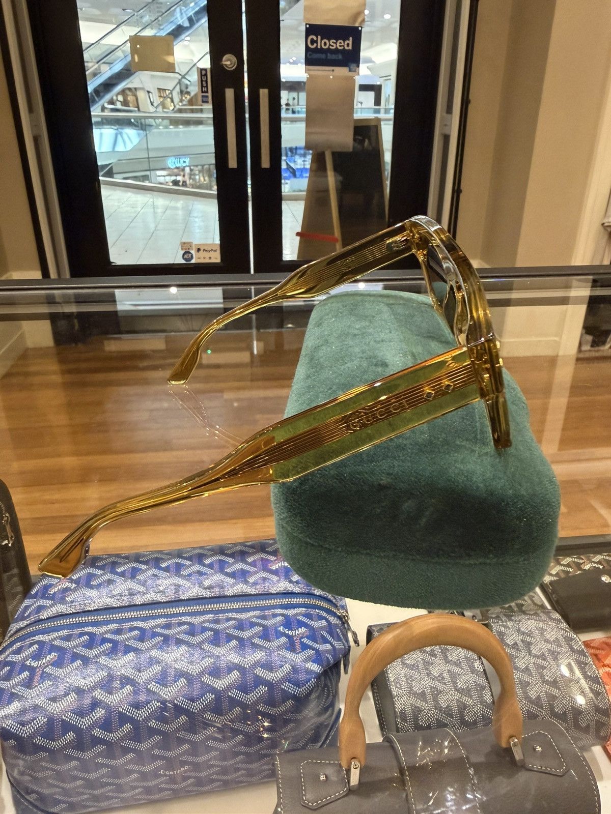 Gucci Gucci Clear Sunglasses Size ONE SIZE - 4 Thumbnail