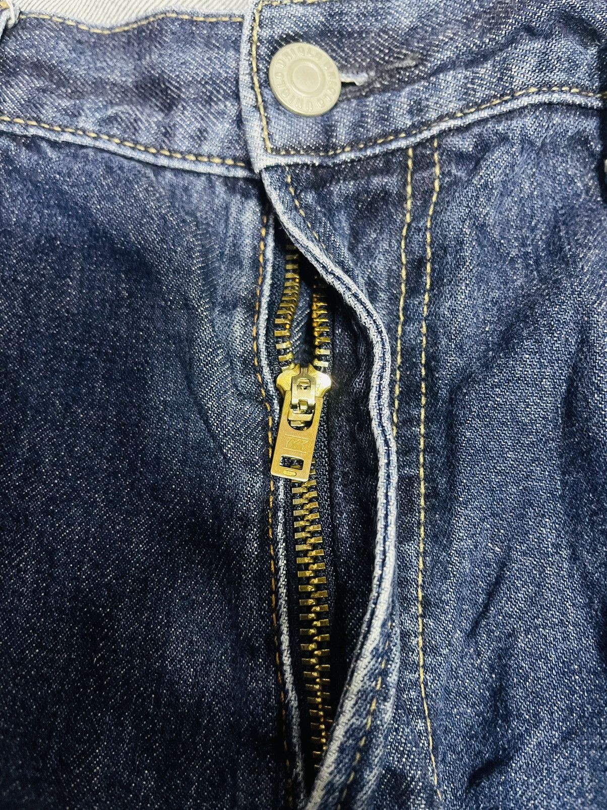 Japanese Brand × Uniqlo Uniqlo Selvedge Distressed Jeans (15) Size US 36 / EU 52 - 10 Thumbnail