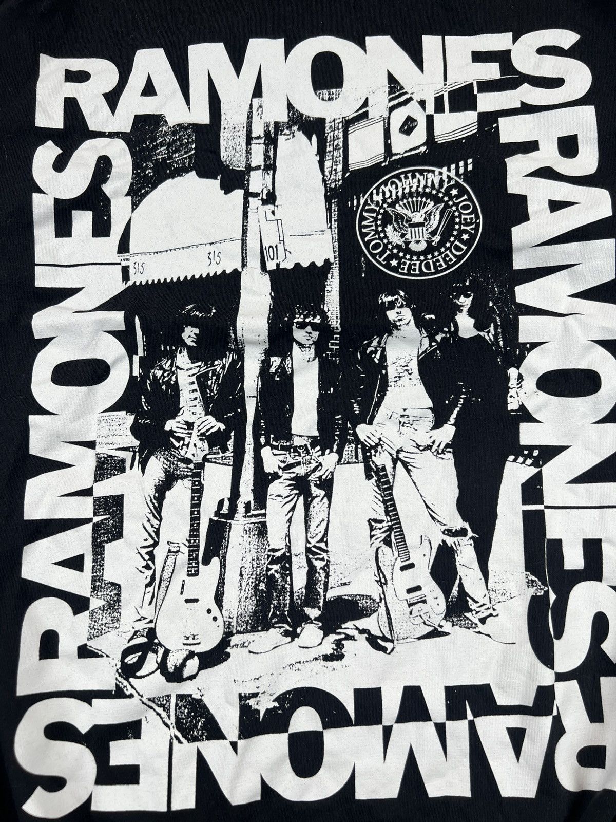 Band Tees Vintage Ramones Band Rock Japanese Gothic Y2K Tee Shirt Size US M / EU 48-50 / 2 - 5 Thumbnail