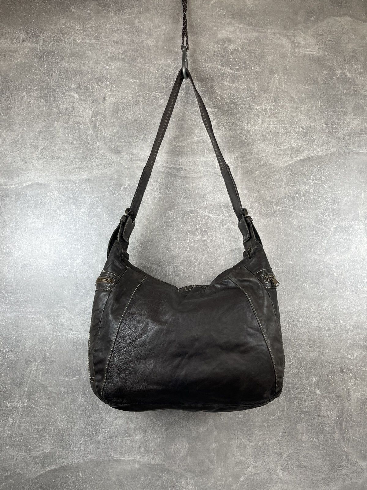 Giorgio Brato Washed Leather Shoulder Bag Early 00s Giorgio Brato Artisan Size ONE SIZE - 5 Thumbnail